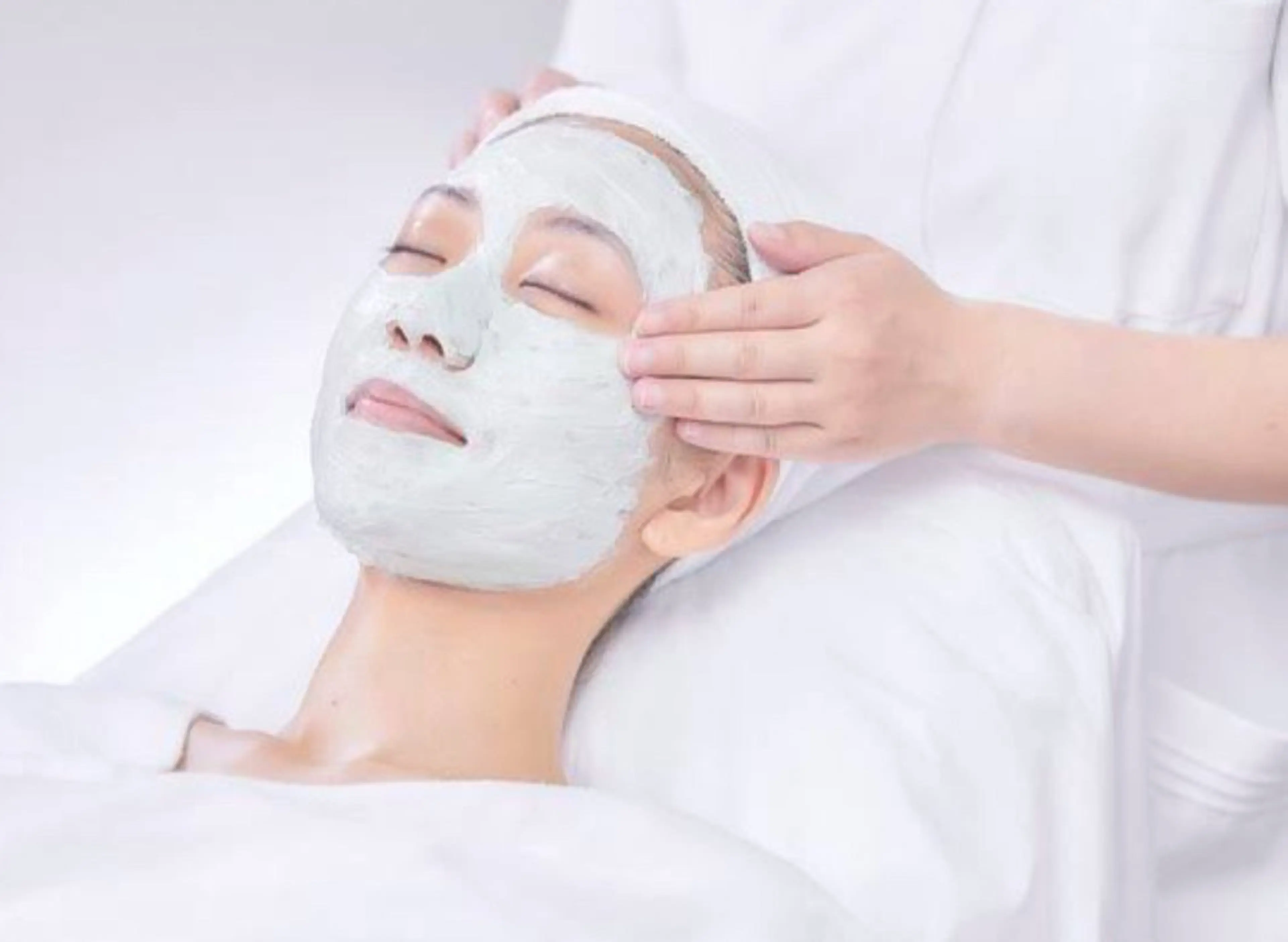 フェイシャルエステヘッドマッサージ付き（お悩み別集中ケアコース）の写真