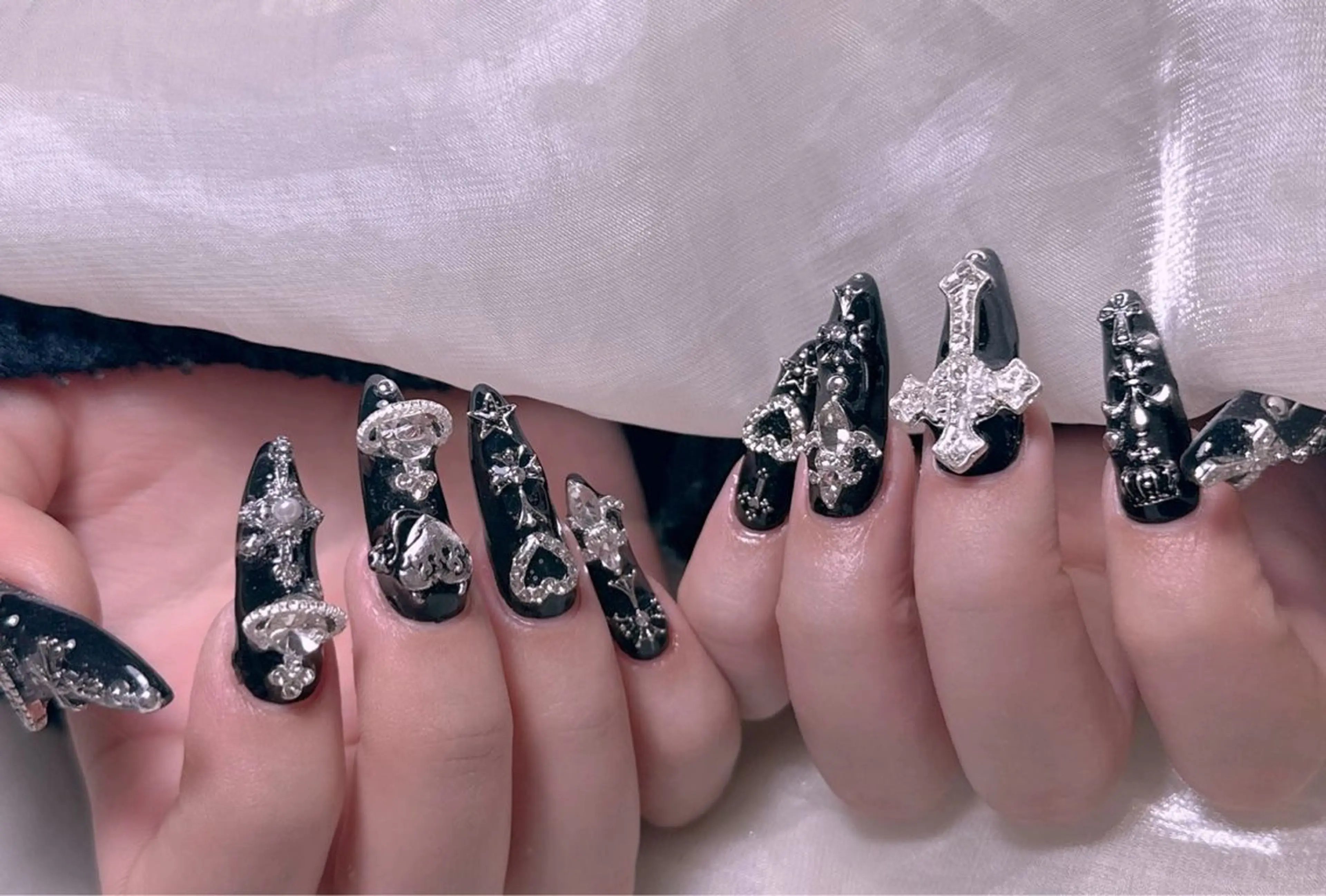 ネイル 美爪パラジェル導入店 Sunnilyのネイルデザイン