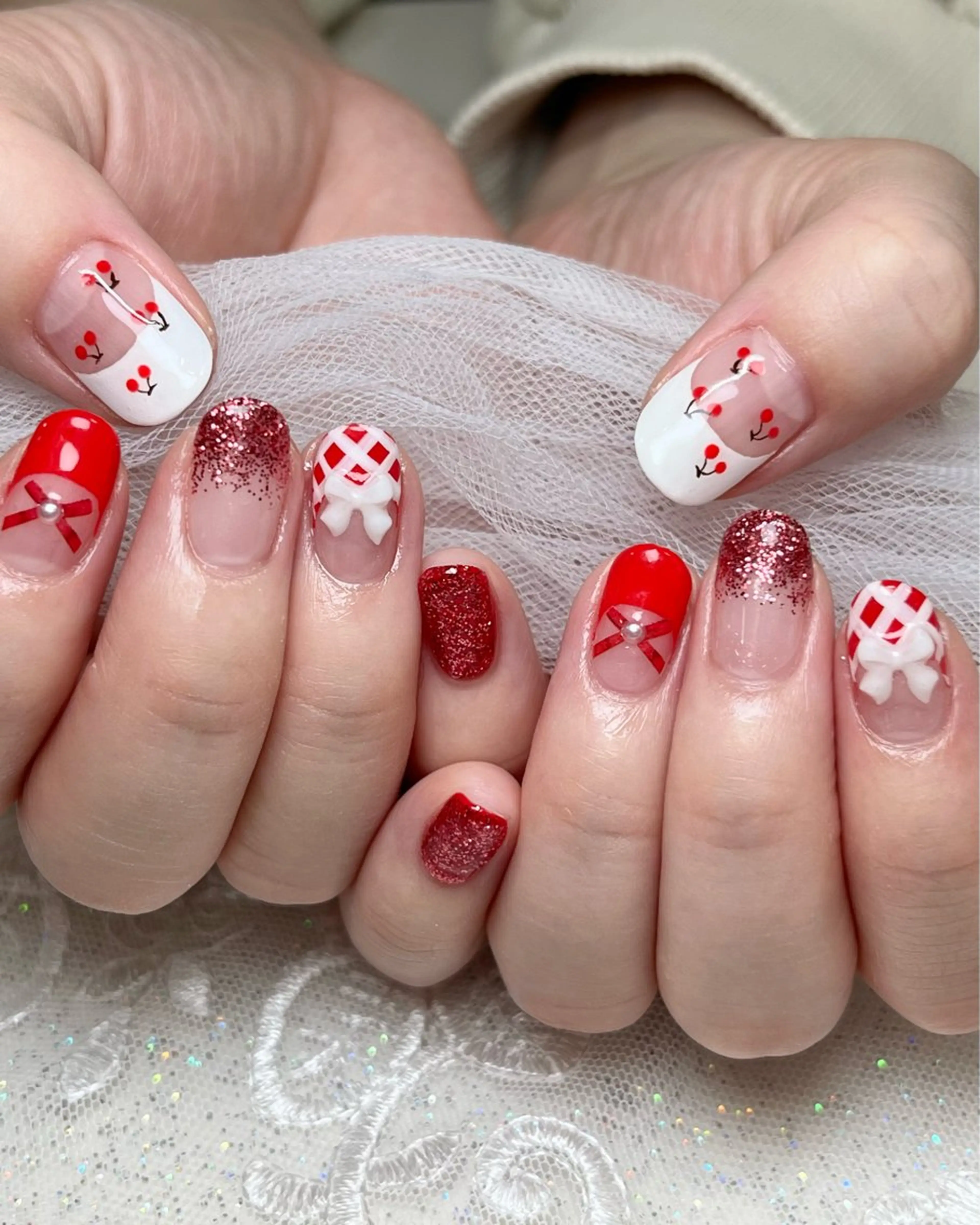 ネイル ボルドー キラキラネイル 韓国ネイル 赤色 リボン plume nail ☆韓国ネイルのネイルデザイン