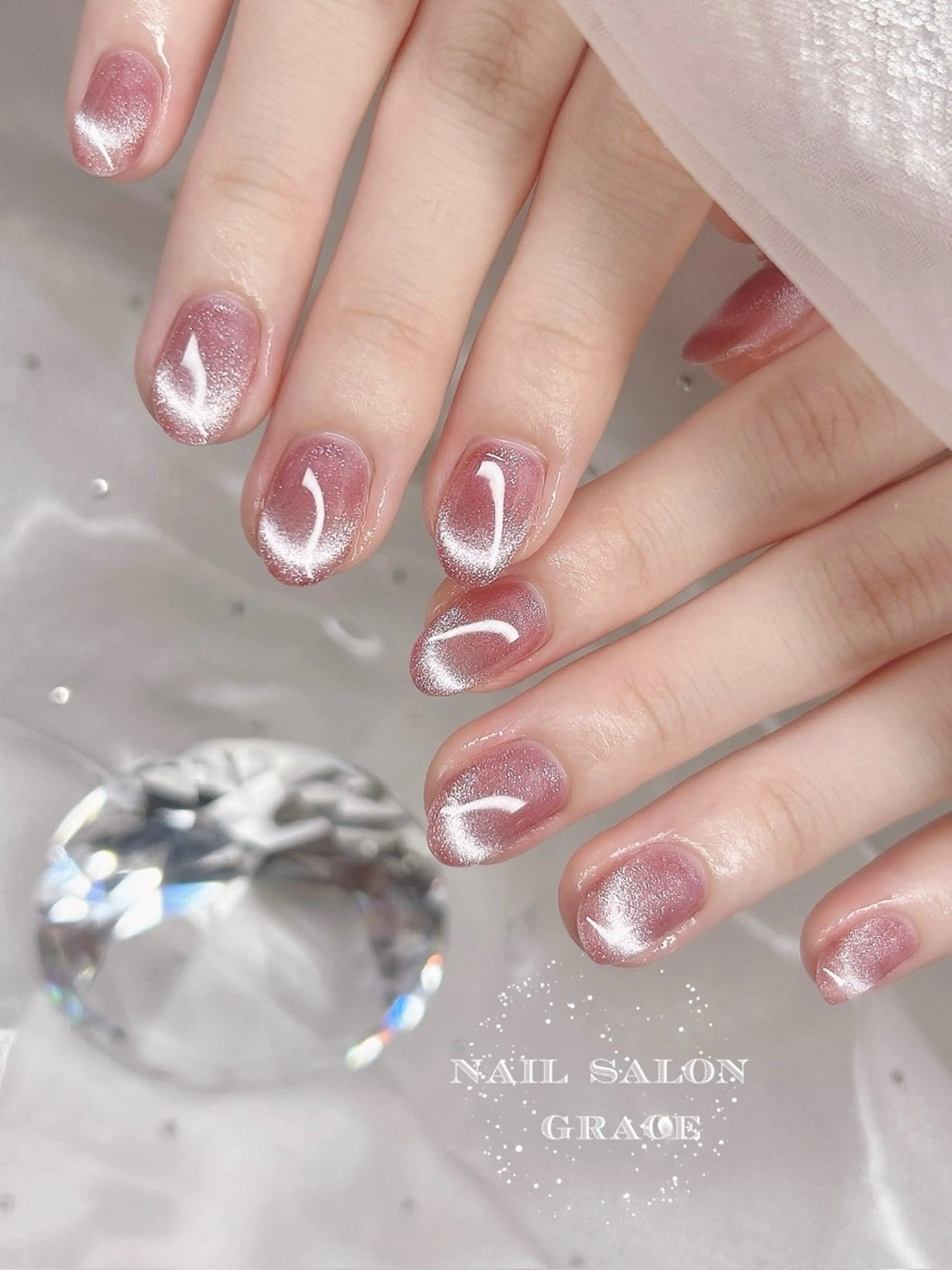 【オフあり】マグネットネイル🦋（ワンカラー）の写真