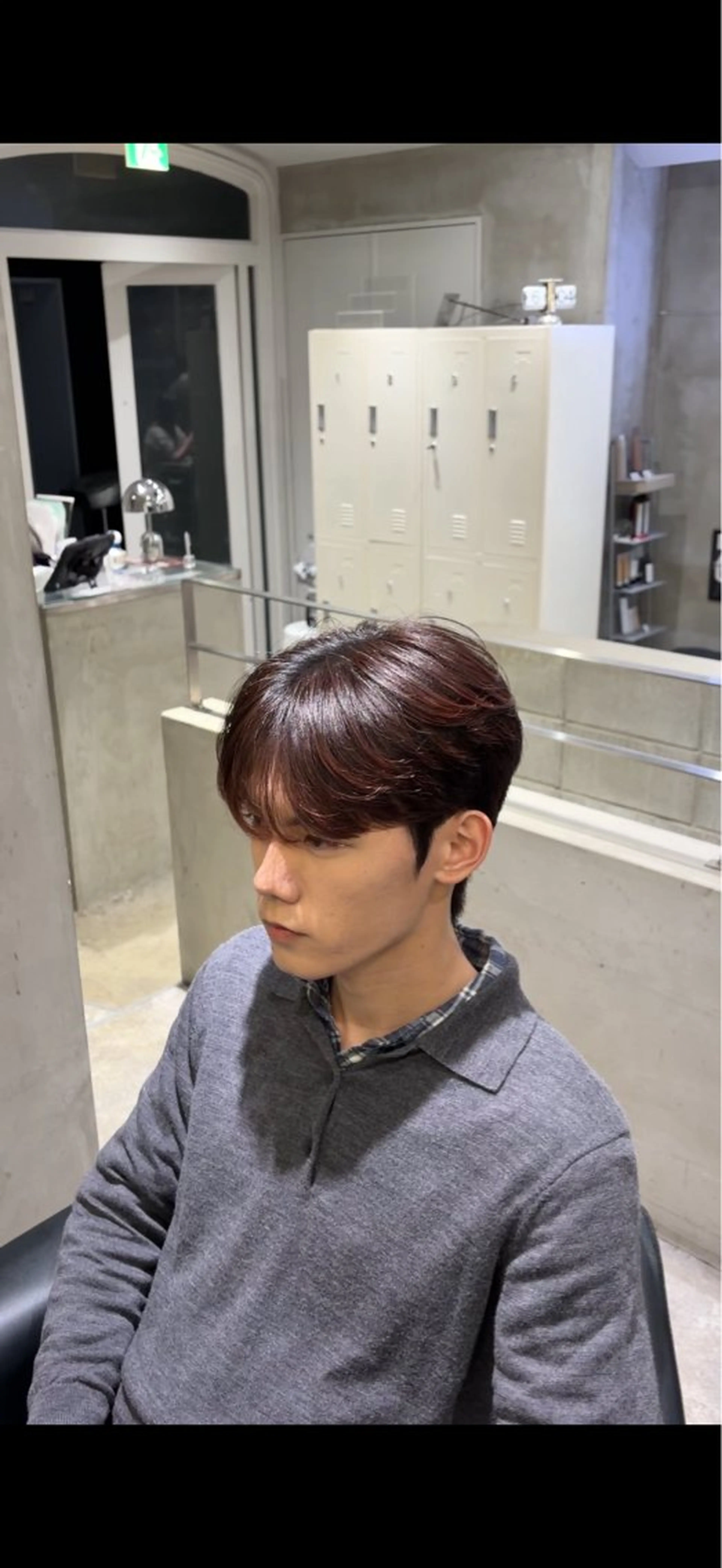 メンズ ダウンパーマ メンズ韓国風 マッシュ メンズパーマ シースルーマッシュ 韓国レイヤーカット/ 暗髪カラー/林 竜翔のヘアスタイル