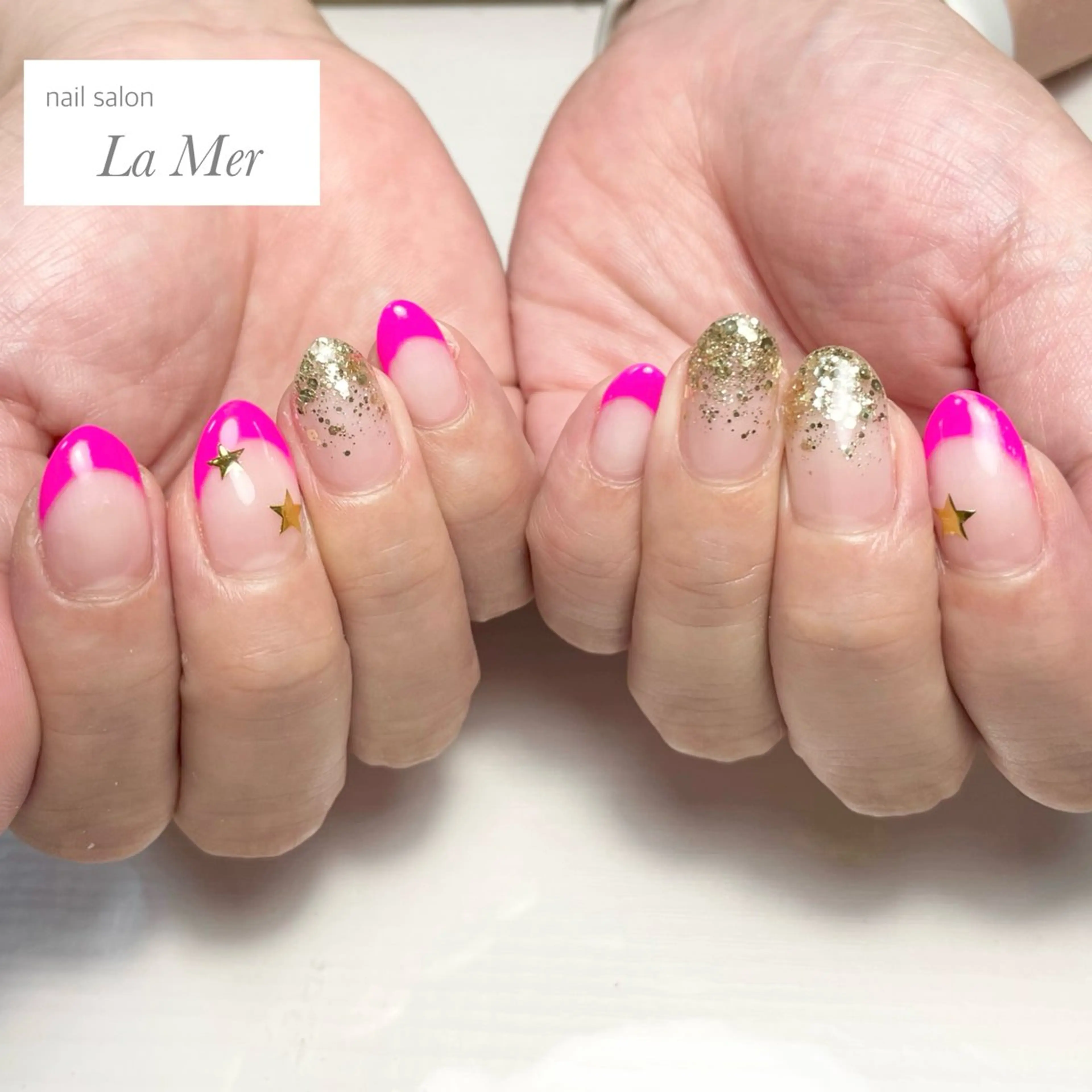 ネイル フレンチネイル ゴールド グラデーション ラメ(グリッター) ラメグラデーション ハンドネイル nailsalon La Merのネイルデザイン