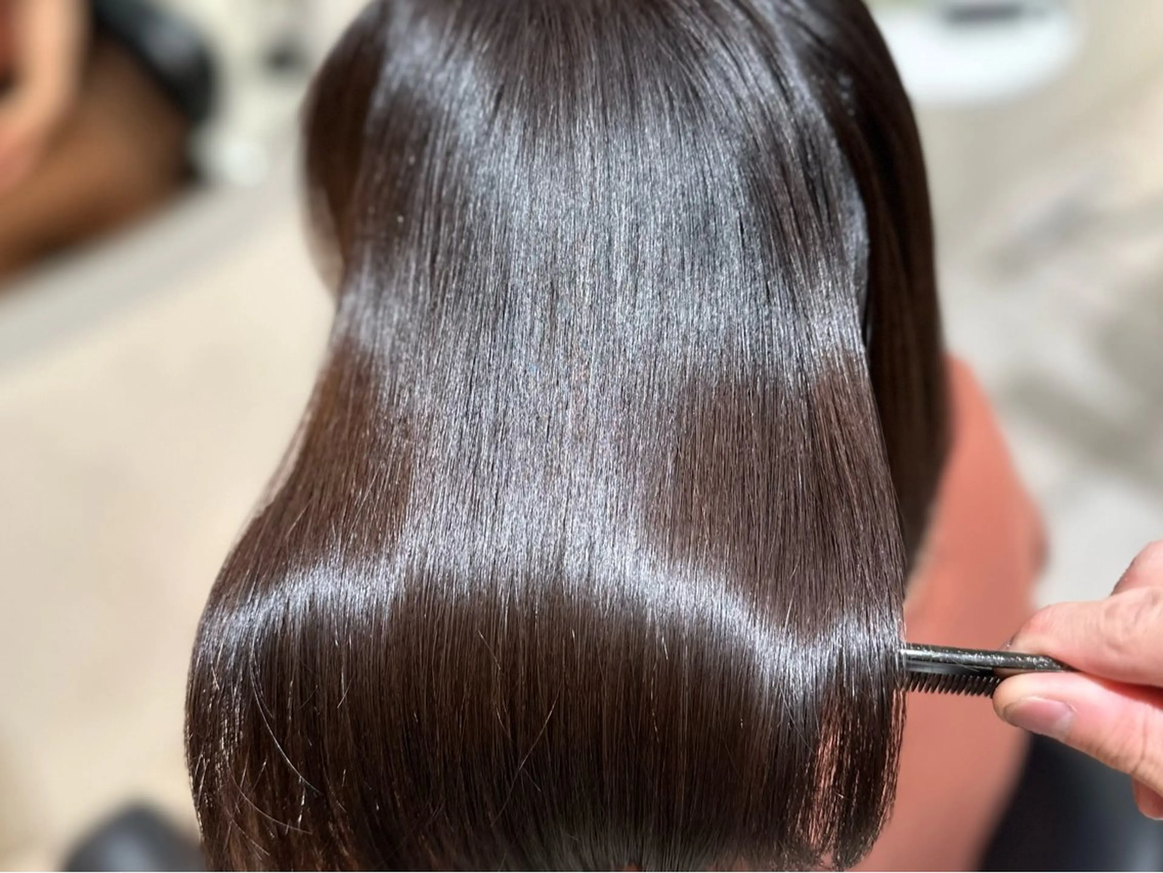 セミロング cue所属・石和茉由香/カラー /パーマ/縮毛矯正のヘアスタイル