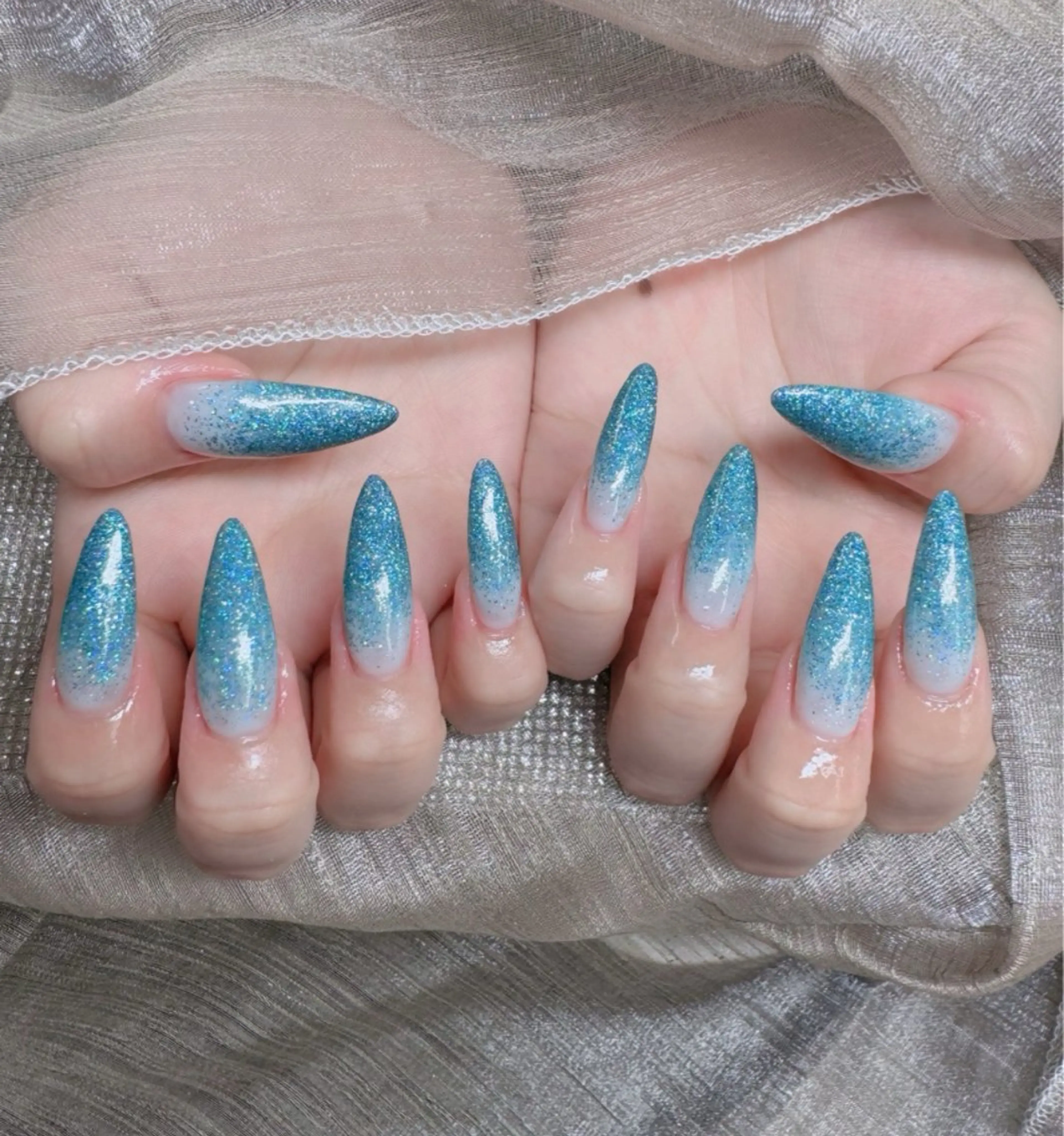 ネイル フレンチネイル ジェルネイル ガラスフレンチ ハロウィン ハート ハンドネイル H.baby Nail Salonのネイルデザイン