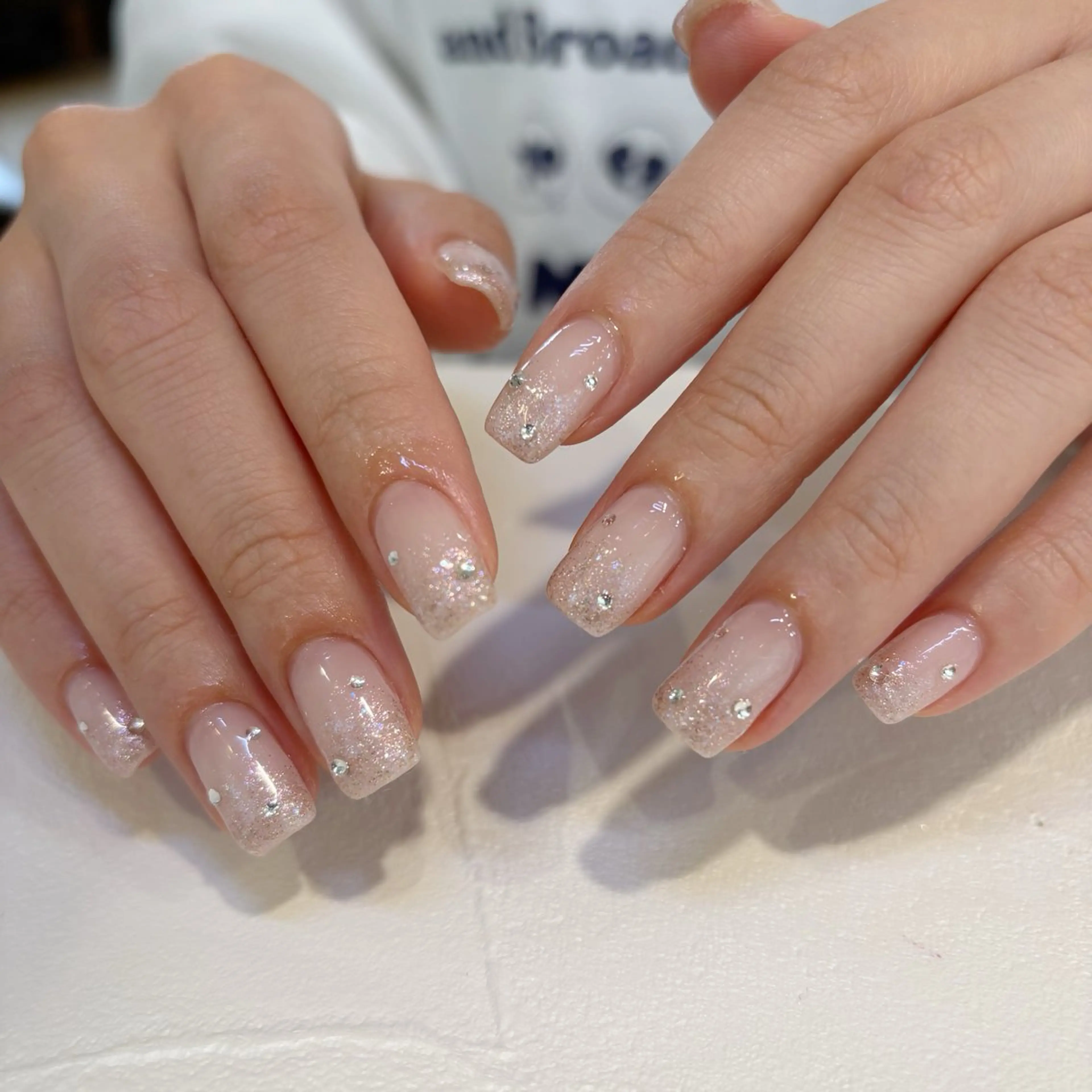 ネイル ハンドネイル 鈴木 里奈のネイルデザイン