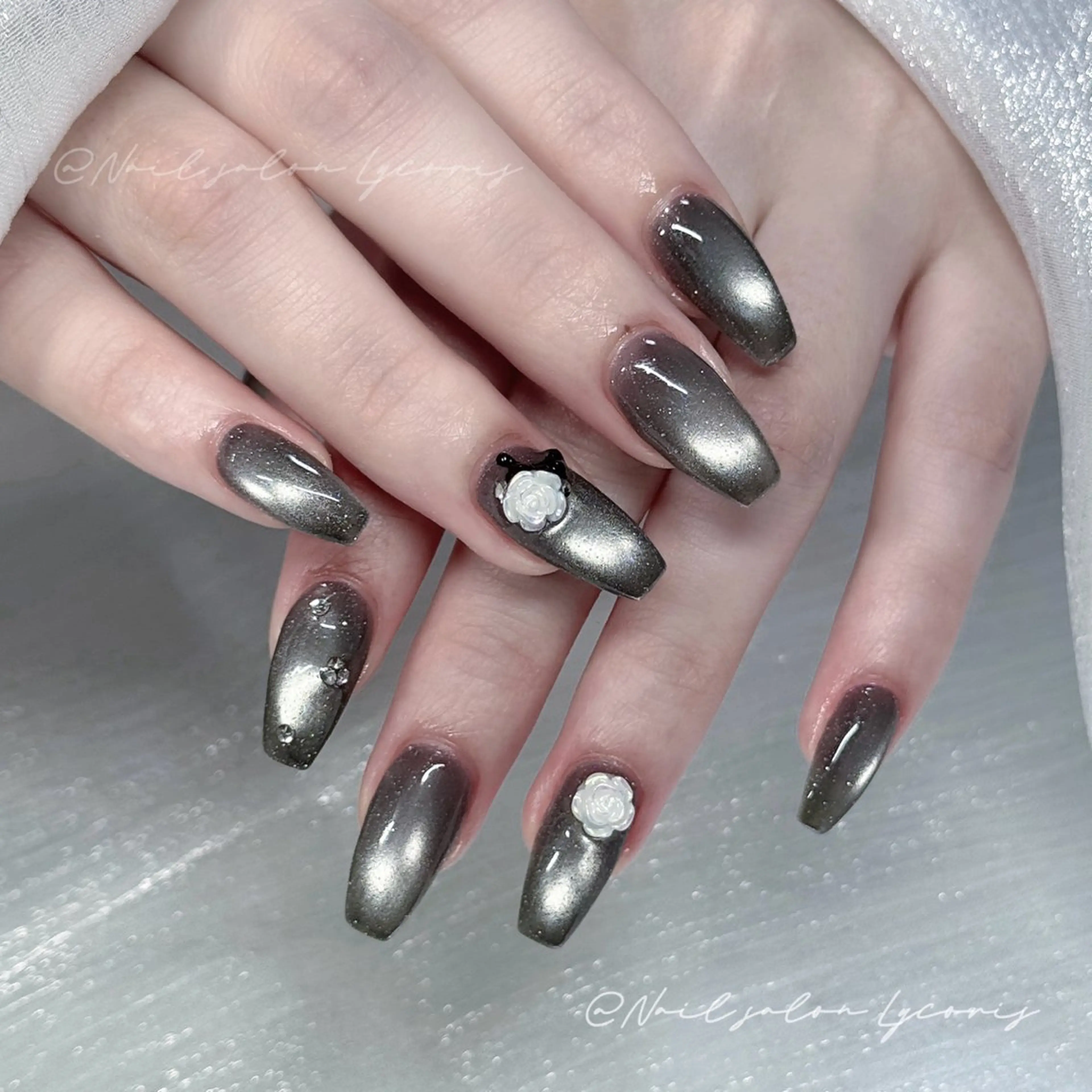 ネイル ハンドネイル Nail salon Lycoris キキのネイルデザイン