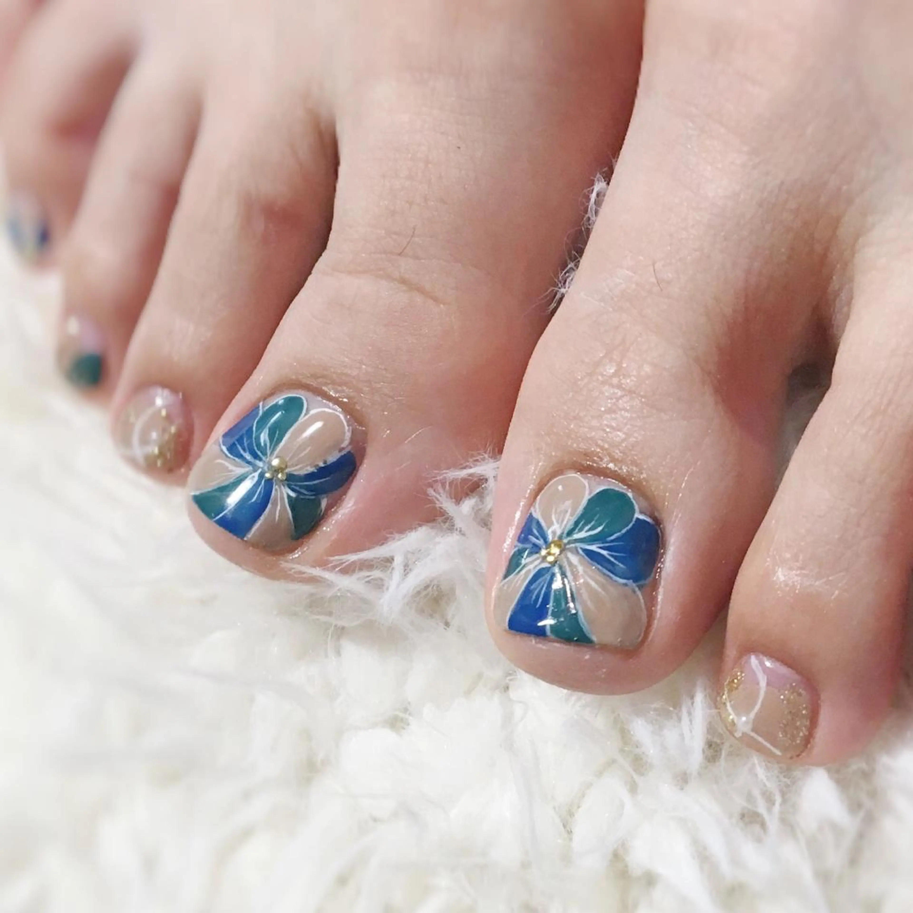 ネイル 近藤 美春のネイルデザイン