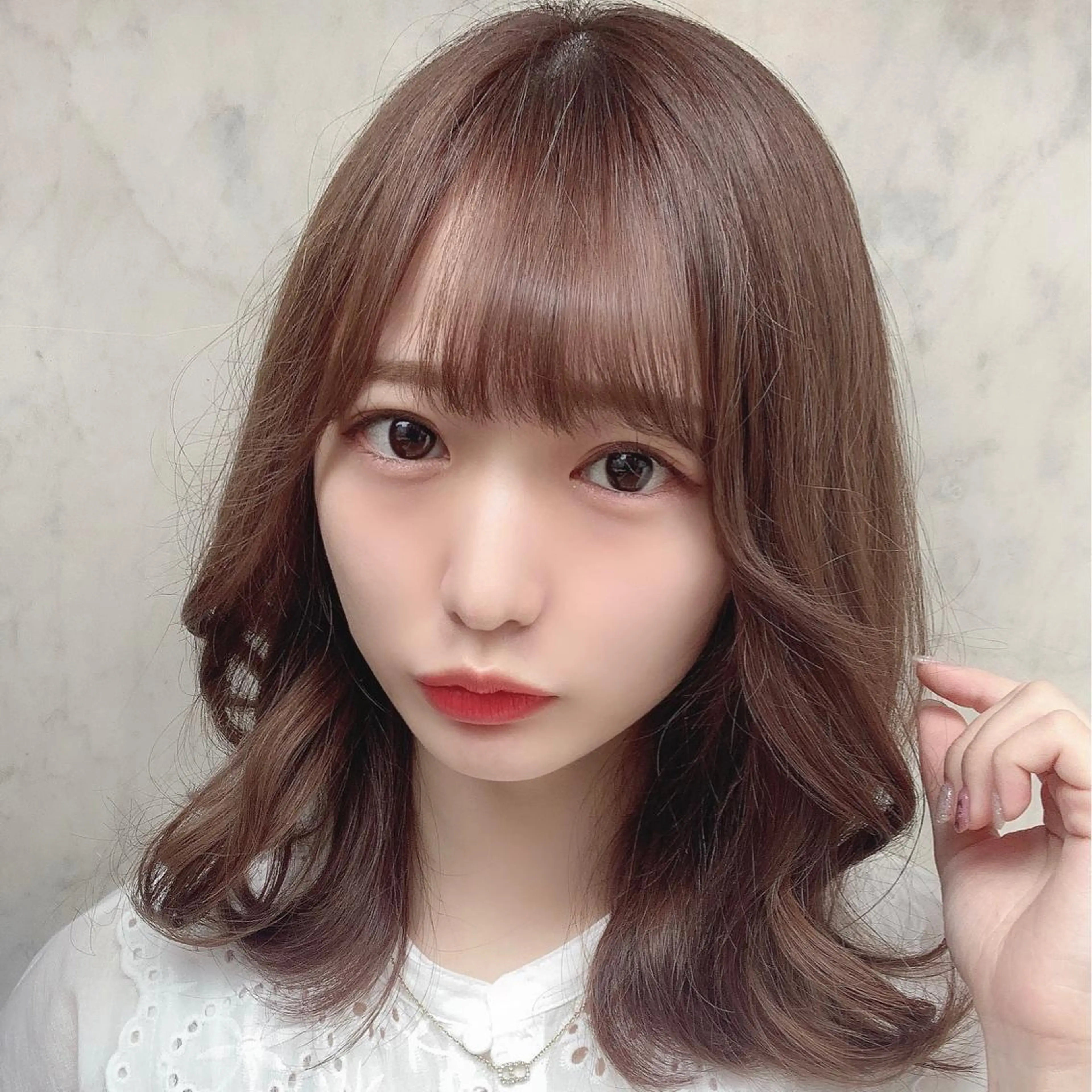 ミディアム カラー くびれヘア 韓国風ヘア ✨️美髪矯正×似合わ せ艶カラー✨藤田透のヘアスタイル