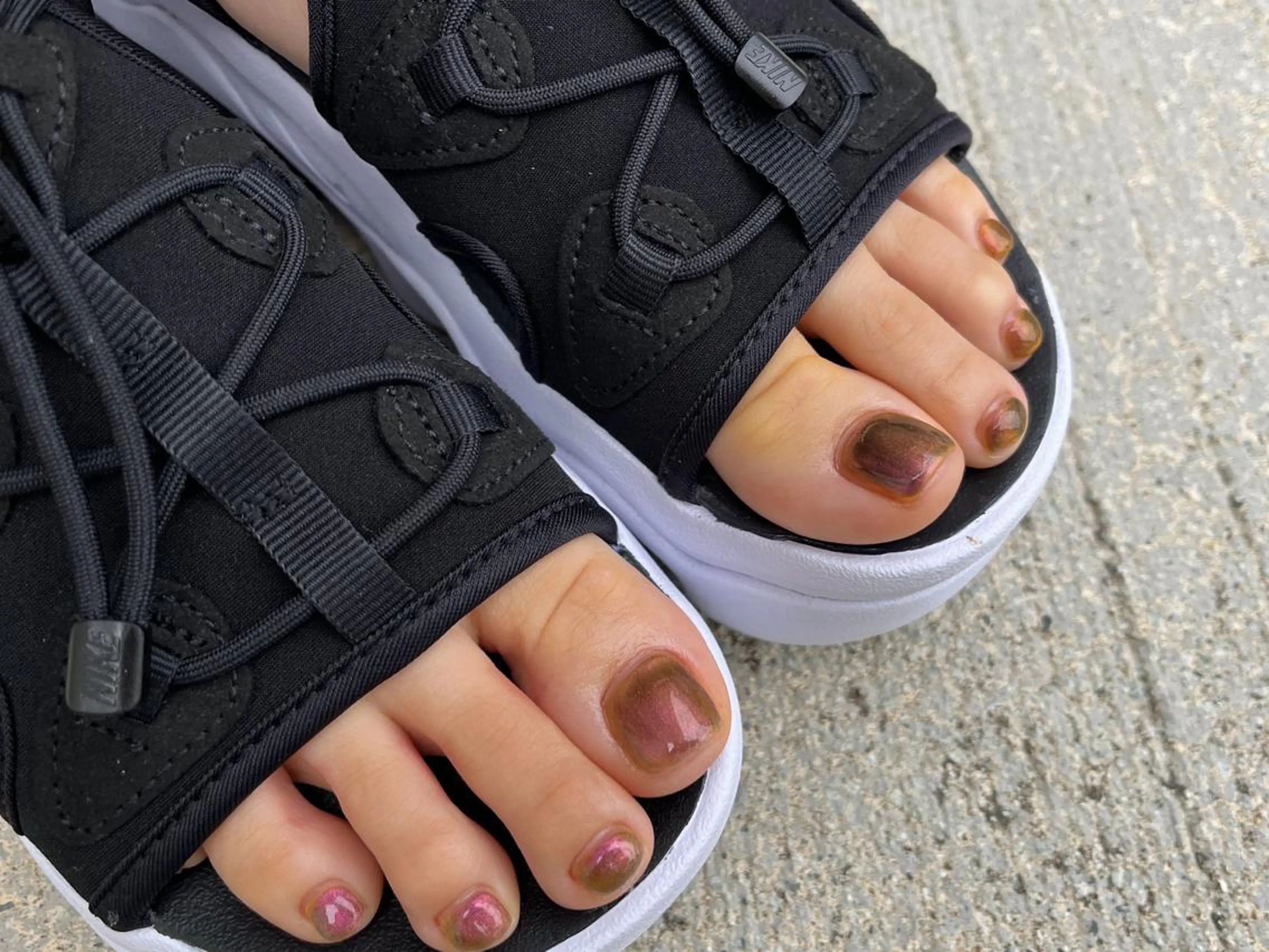 フットネイル💅マグネットカラー✨ご新規様‼︎オフ無料✨の写真