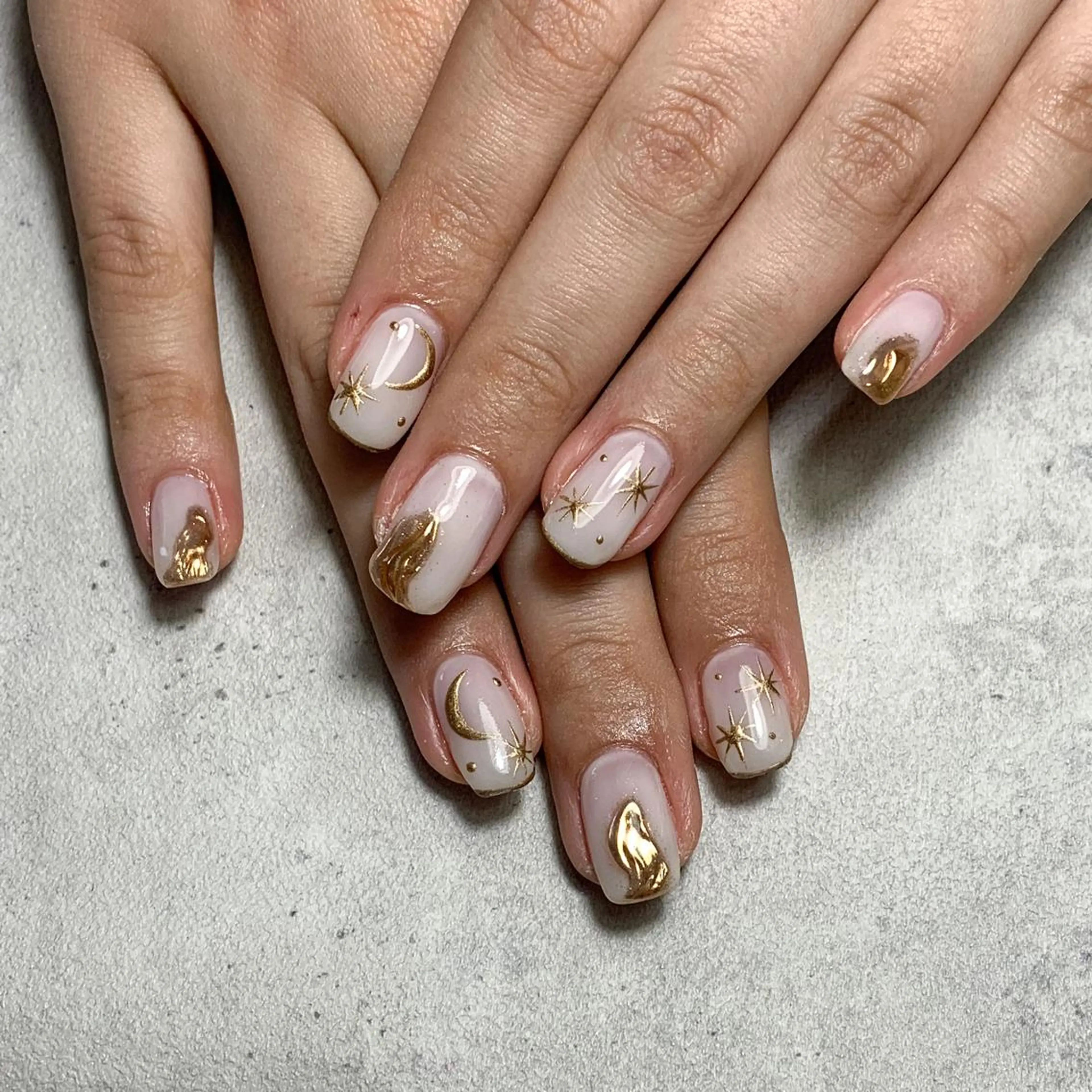 ネイル atelier　FIORITURA所属・FIORITURA aiのネイルデザイン