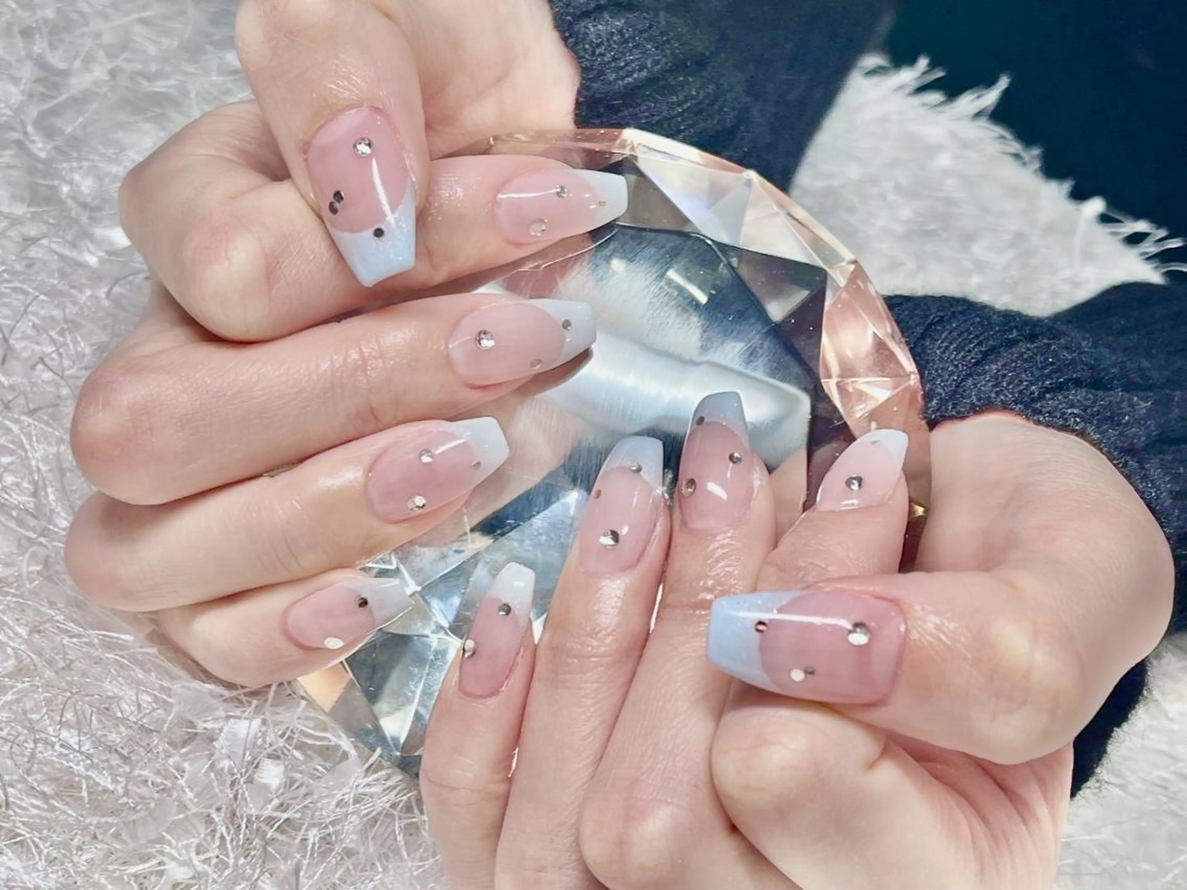 ネイル 長さ出し フレンチネイル ジェルネイル グラデーション 韓国ネイル ハンドネイル Nail&eye Belire 新宿のネイルデザイン