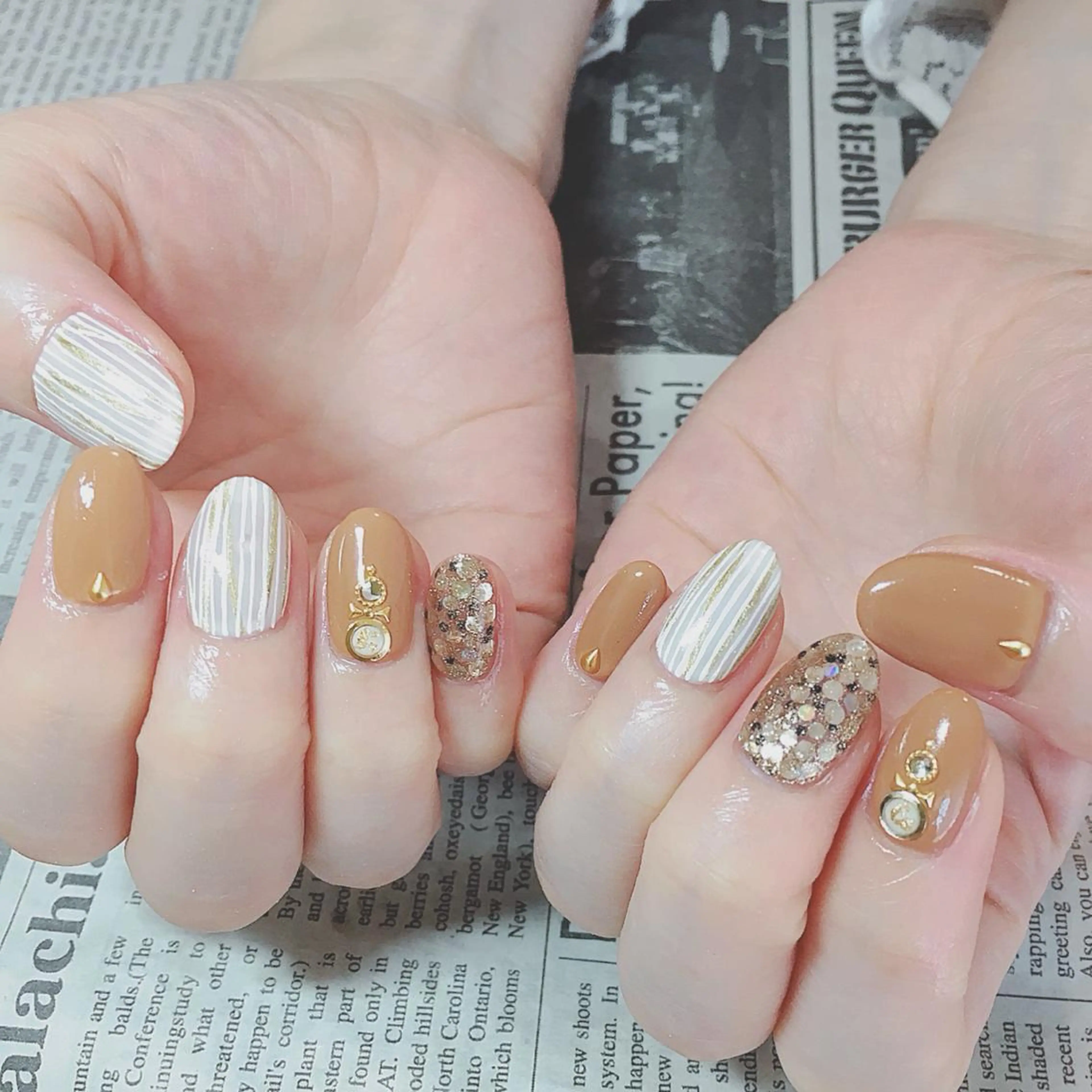 ネイル ハンドネイル ハンドケア 森山 舞のネイルデザイン