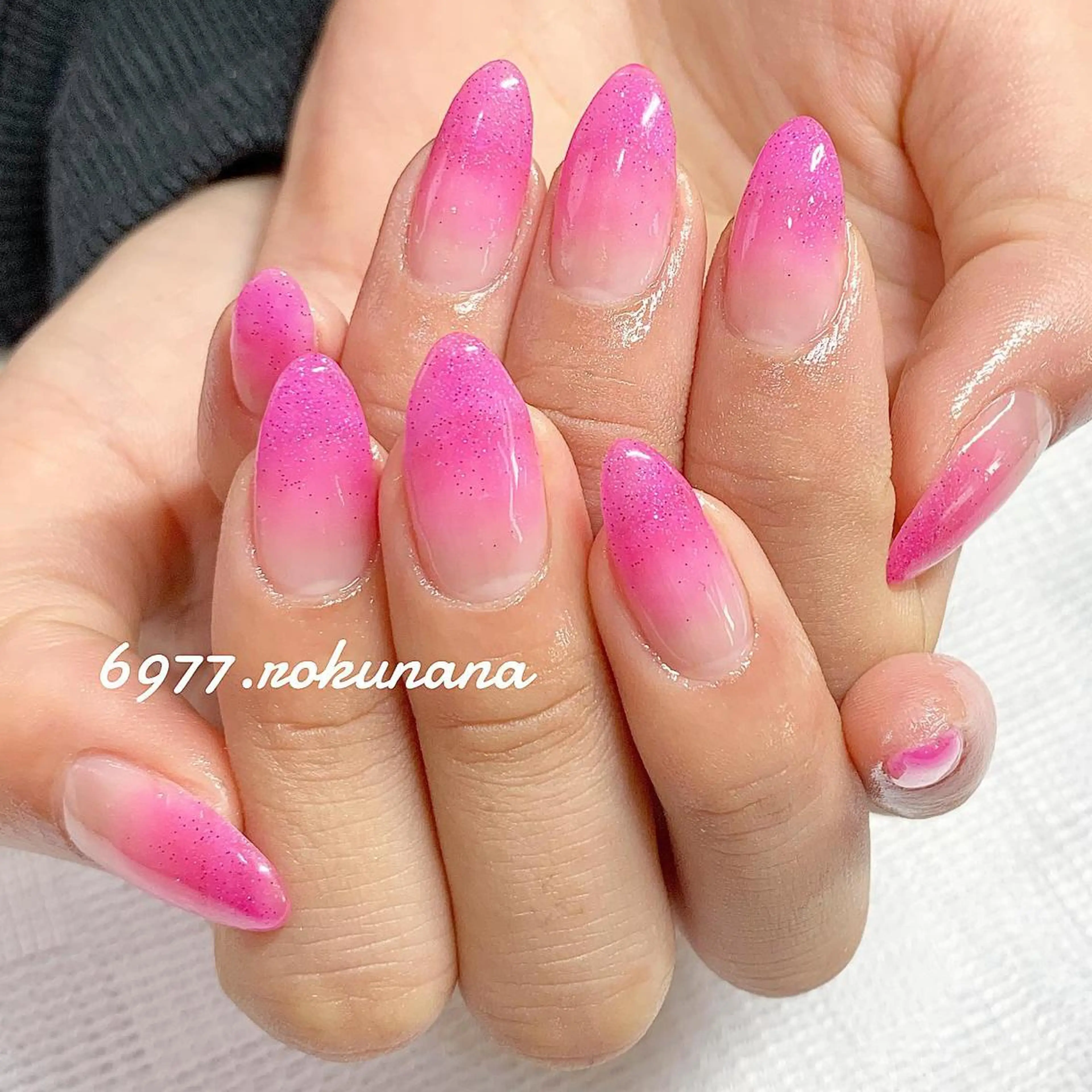 ネイル グラデーション ハンドネイル rokunana 佐野のネイルデザイン