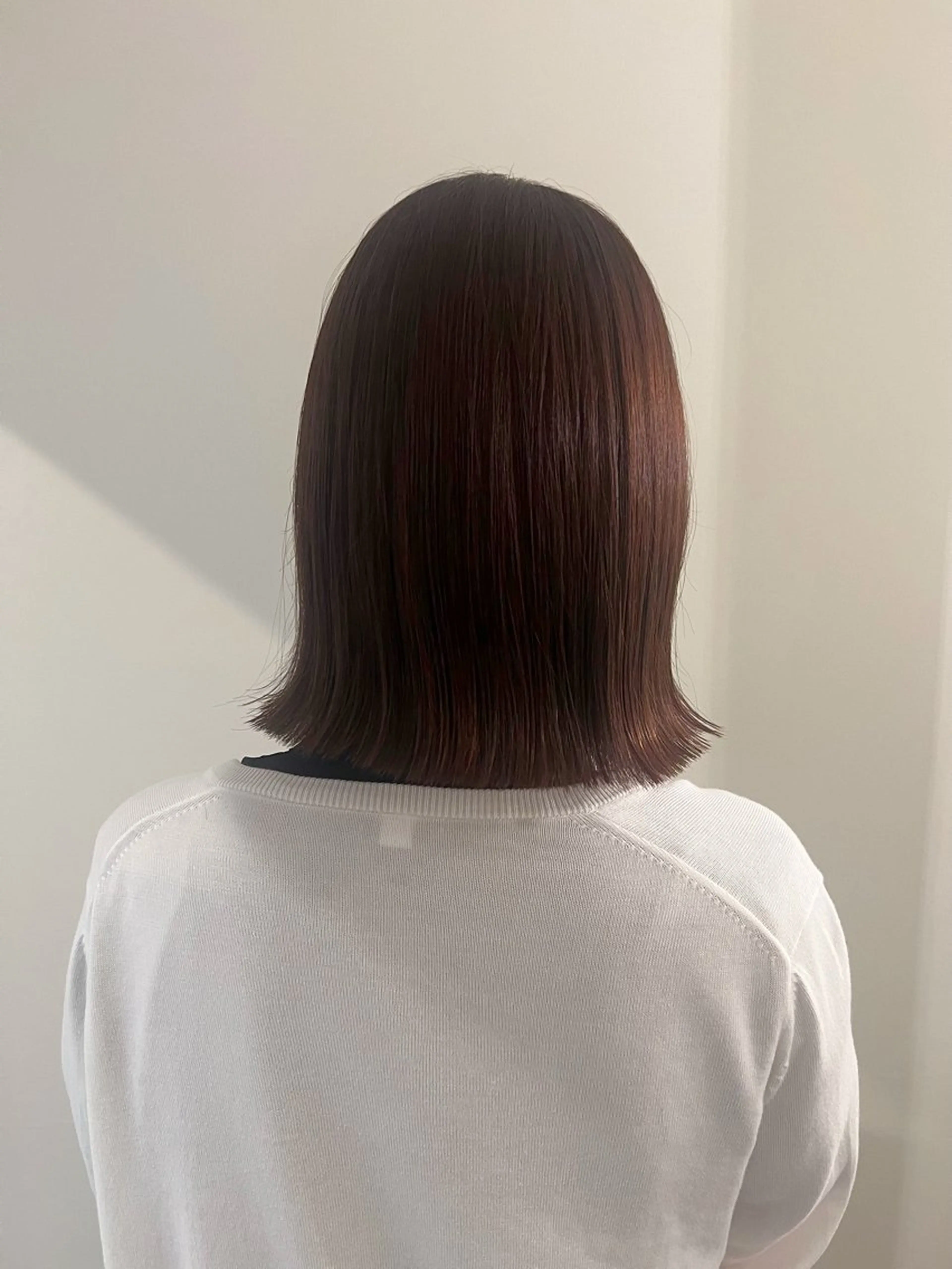 ショート カラー レッドカラー ヘアカラー トリートメント 工藤 梨花のヘアスタイル