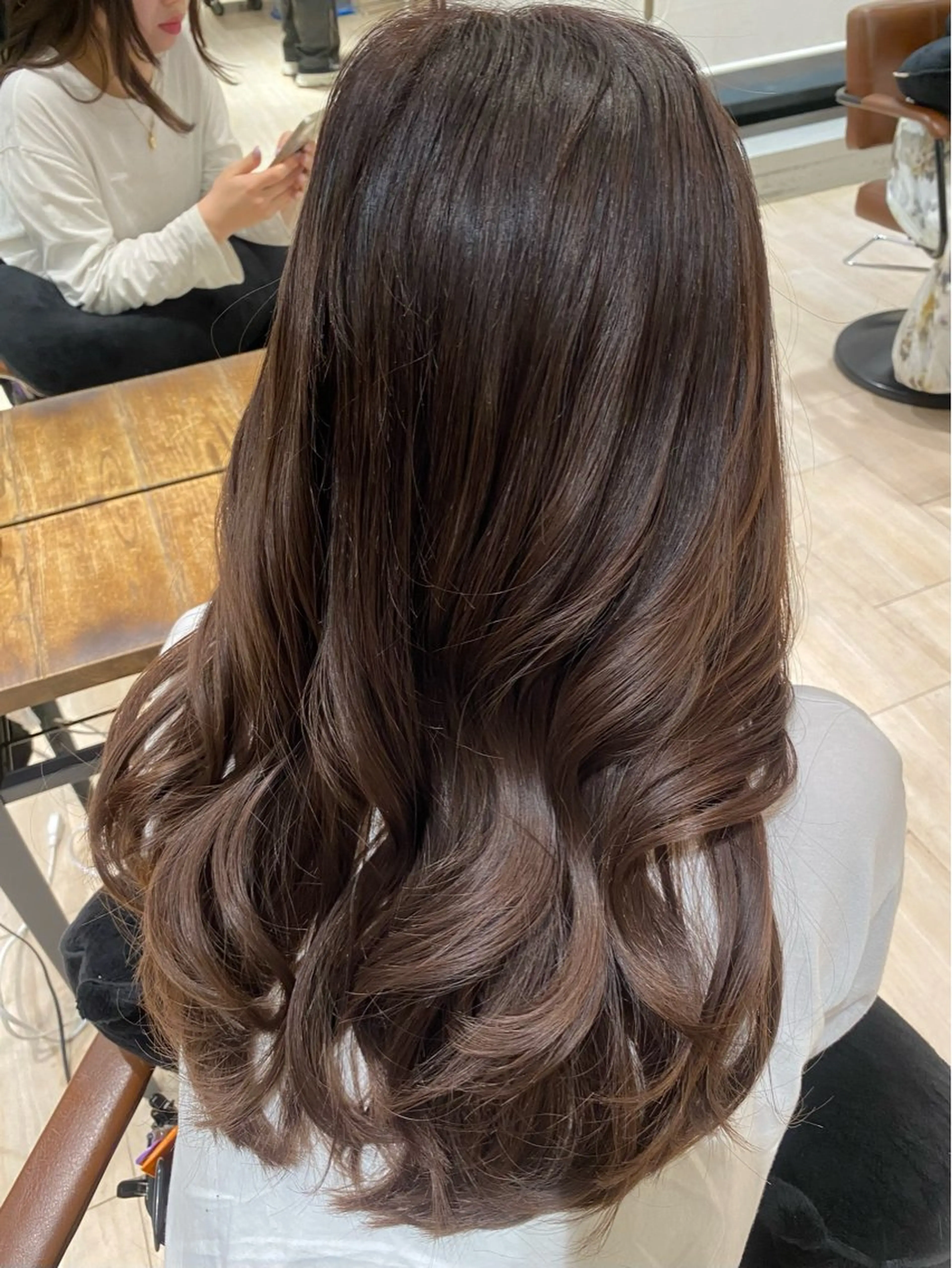 セミロング カラー ベージュカラー フォギーベージュ カット ヘアカラー トリートメント 髙木美緒🌿 レイヤー/アレンジのヘアスタイル