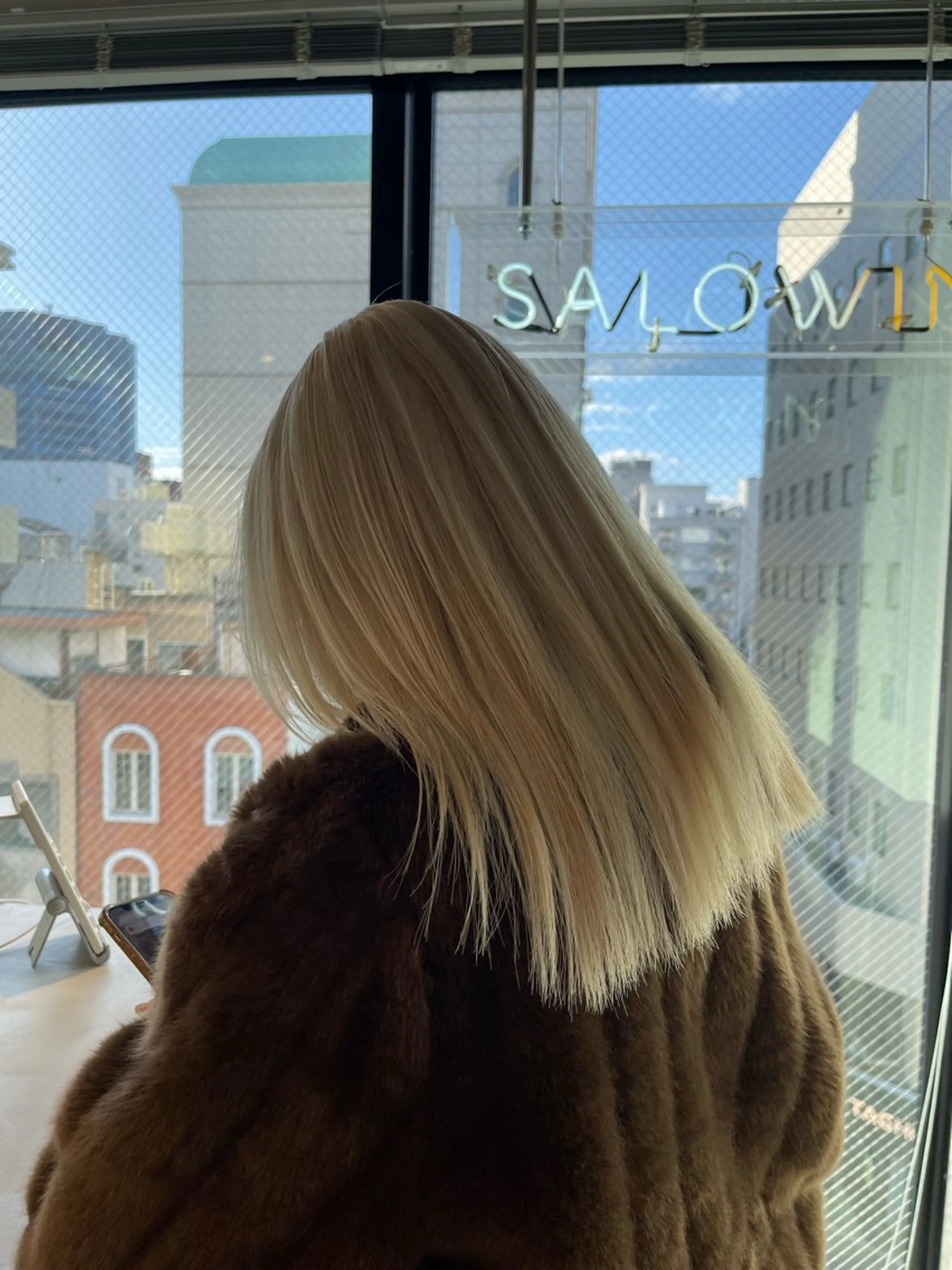 セミロング カラー By THE CALLiiiNG【バイコーリング】所属・広島:ミルキーカラー tsumaのヘアスタイル