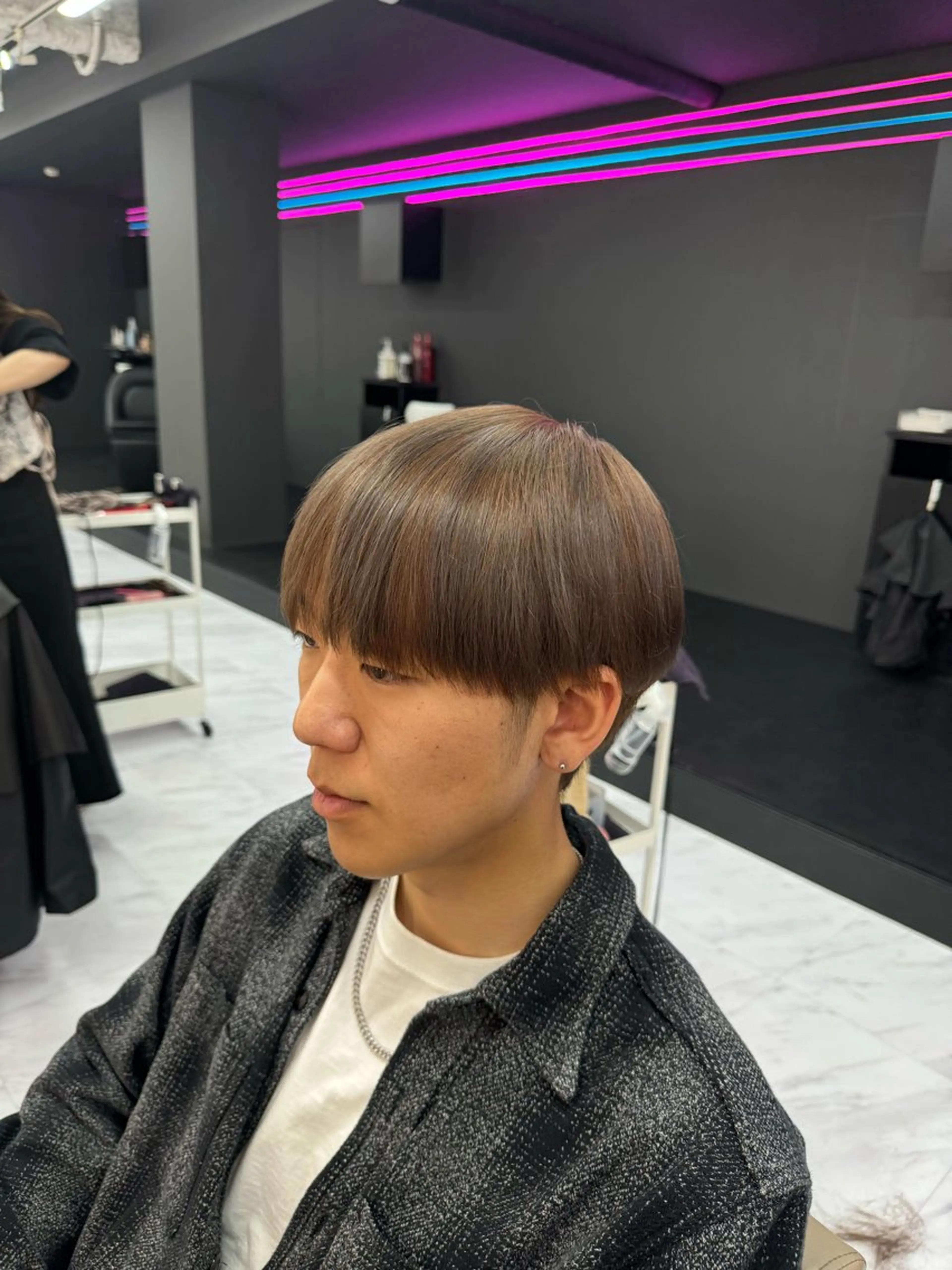 カラー メンズ メンズメッシュ ブラウンカラー ショコラブラウン ダブルカラー メッシュ Buzzy 大畠　慎三郎のヘアスタイル