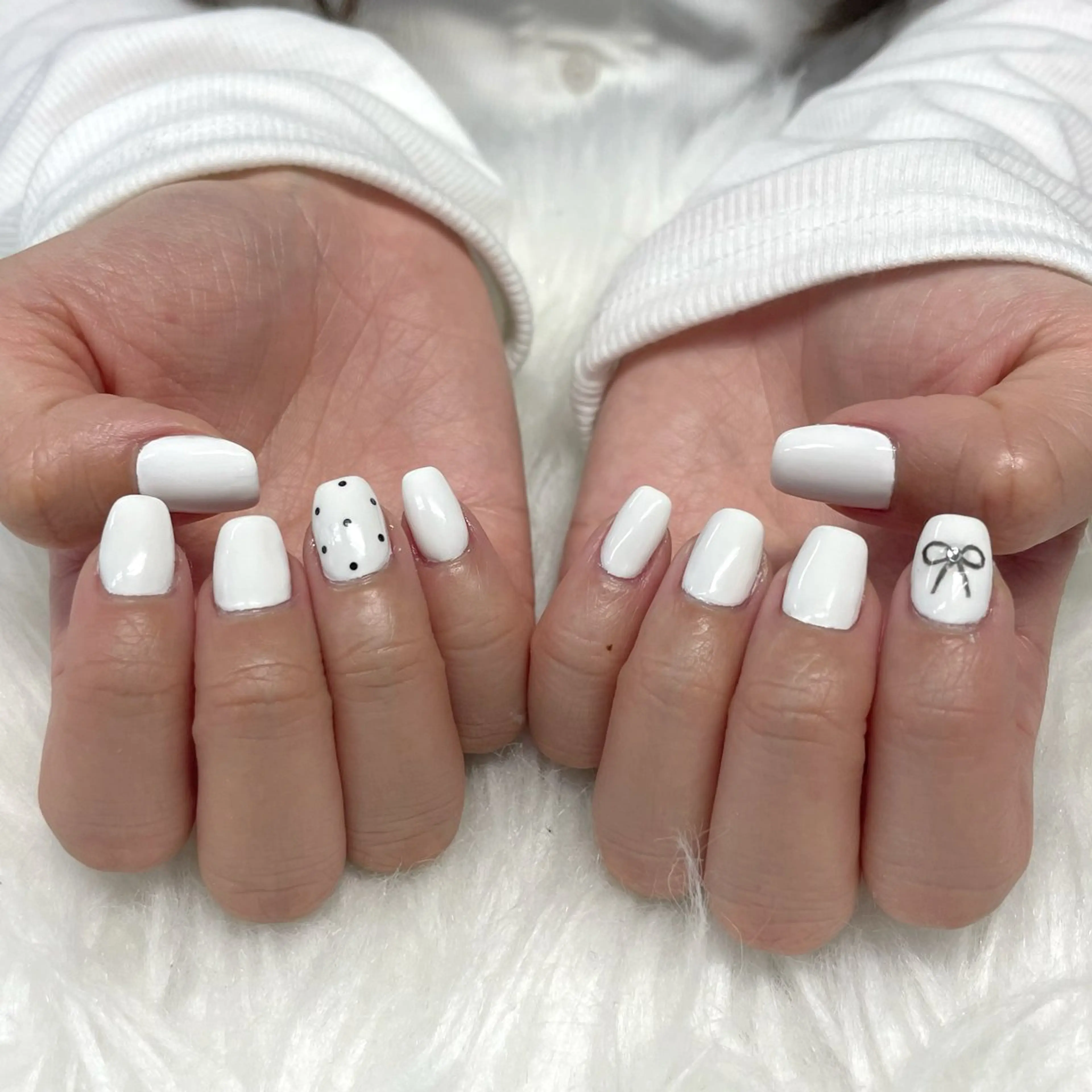 ネイル アートネイル グラデーション ラメ(グリッター) ラメグラデーション ワンカラーネイル KITTY所属・KITTY🩰 AKIのネイルデザイン