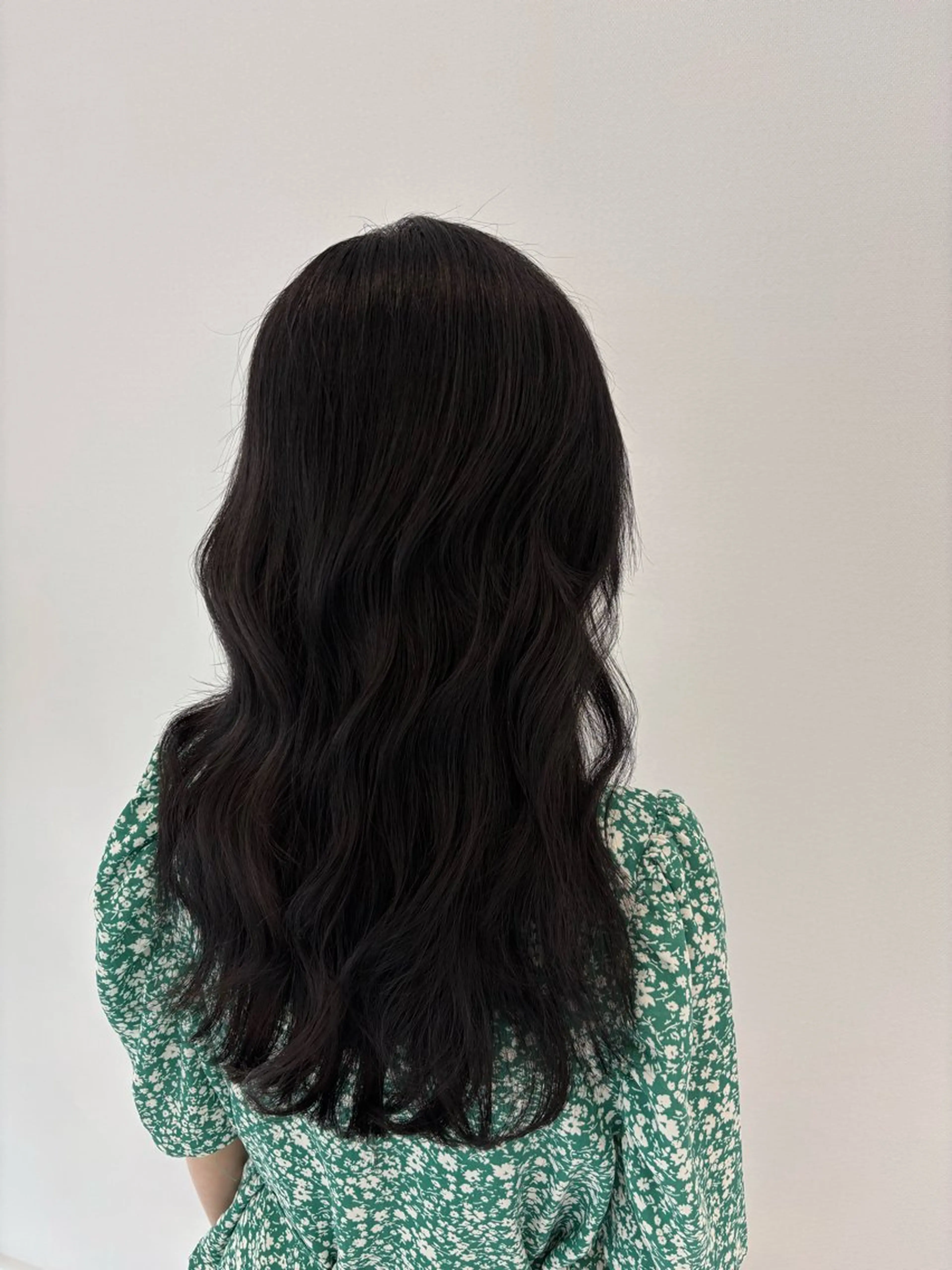 ロング カラー moiBlanc所属・moi blanc/ Aoyagiのヘアスタイル