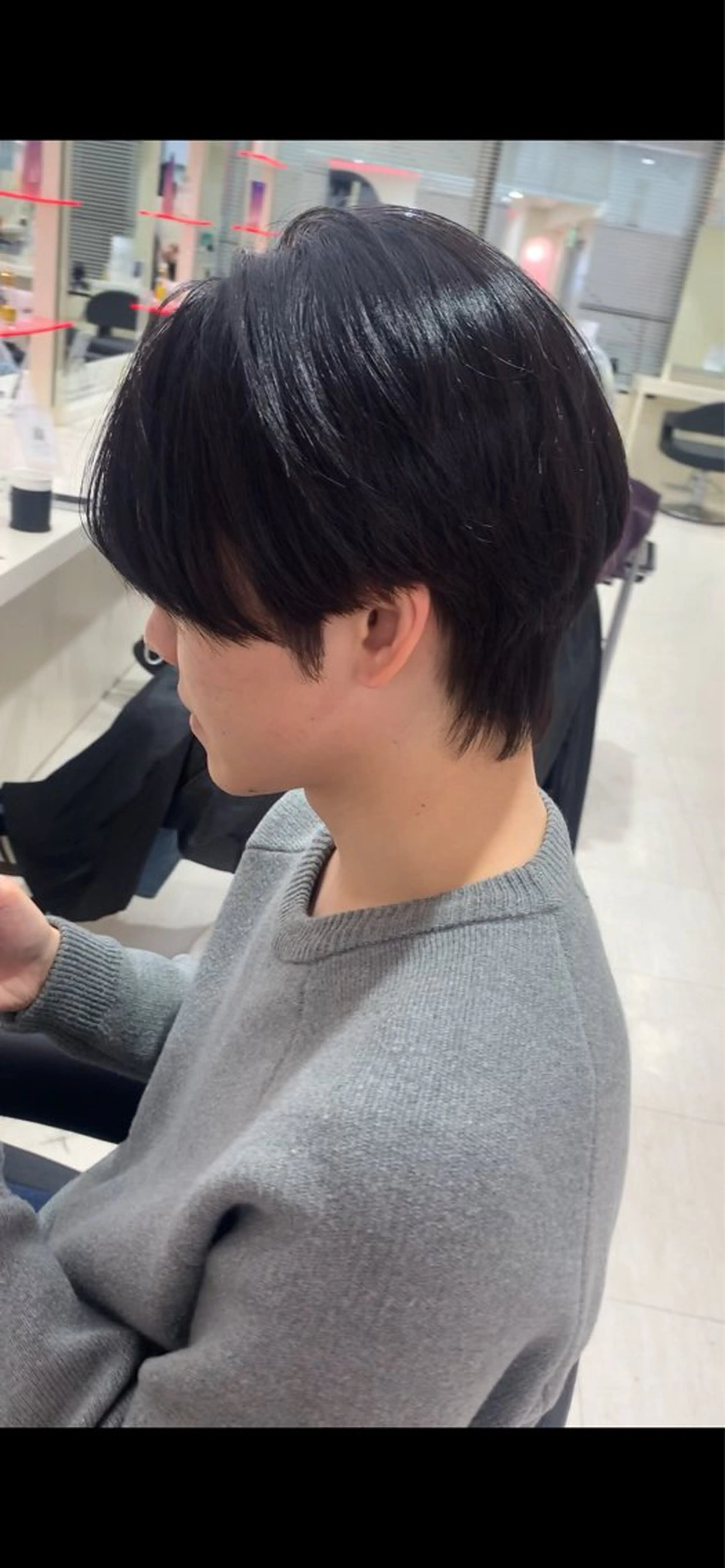 カラー メンズ カット 韓国レイヤー&ピンク 艶髪🩶maikoのヘアスタイル