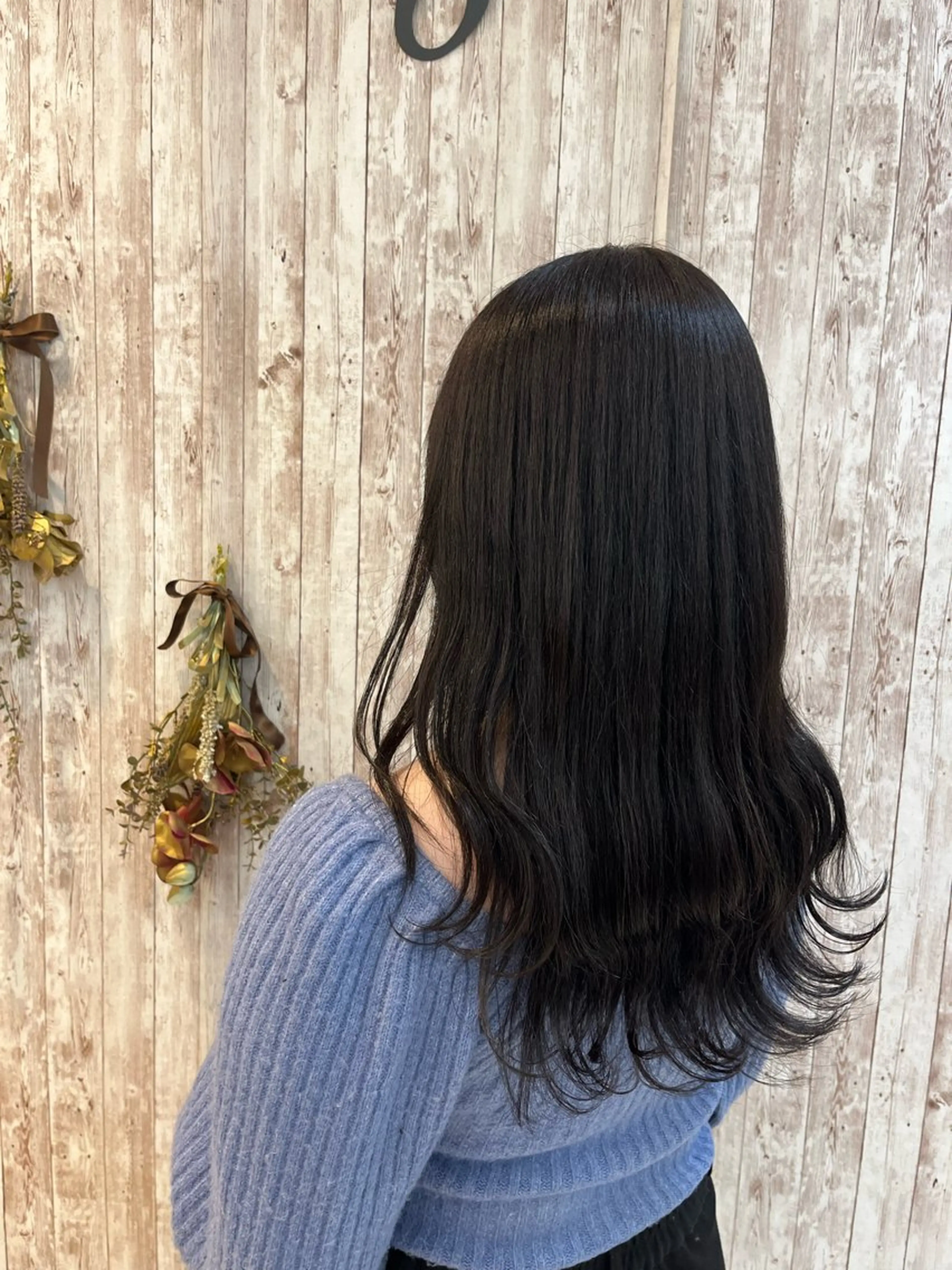 ロング カラー インナーカラー ネイビーカラー minami🌿‬ 透明感カラー🫧のヘアスタイル