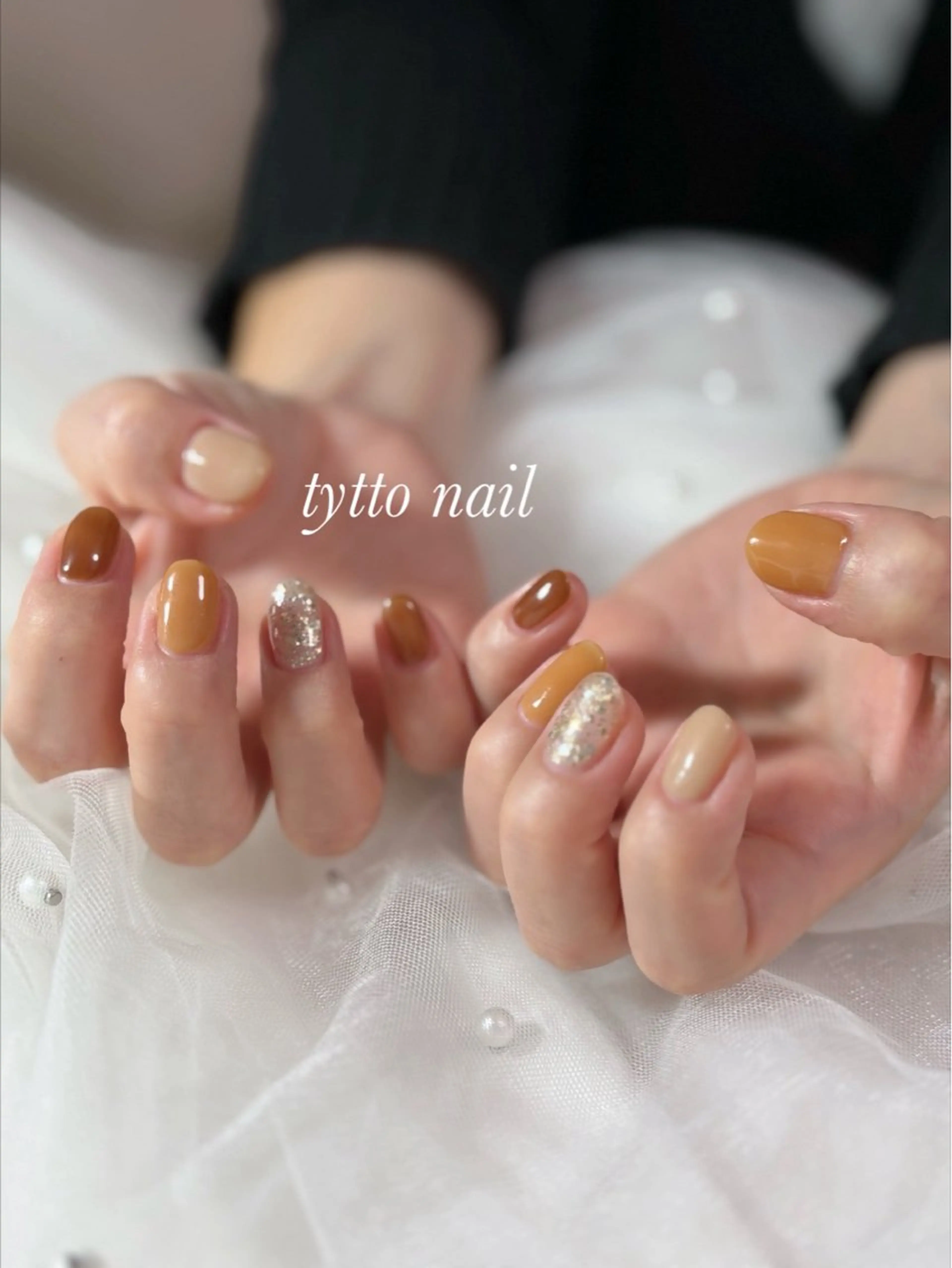 ネイル ブラウン グラデーション キラキラネイル オフィスネイル ワンカラーネイル tytto nail ❤︎‪‪eri‪‪のネイルデザイン