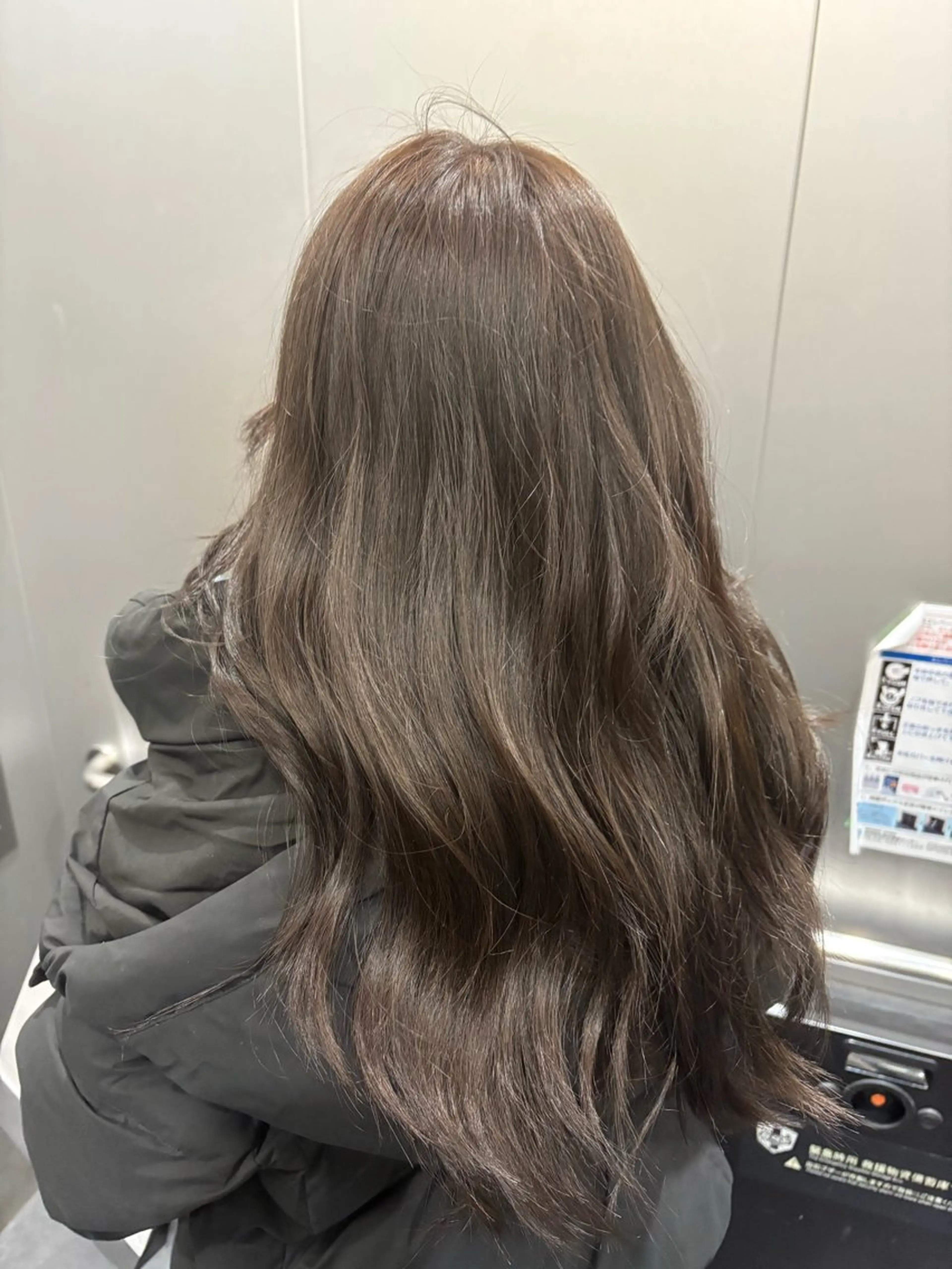 カラー 渡邉 幸恵のヘアスタイル