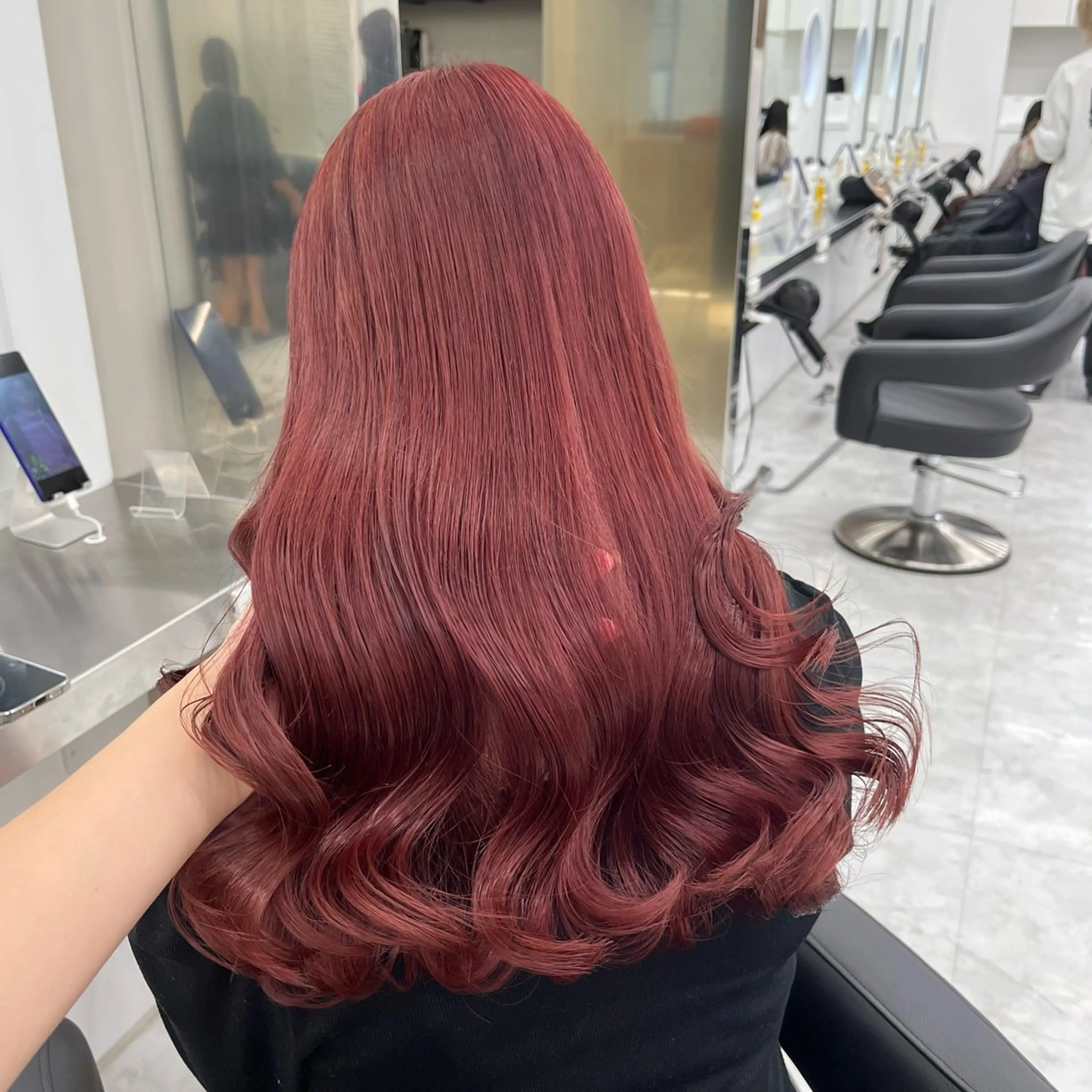 ロング カラー ヘアアレンジ ケアカラー ロング ヘアカラー ヘッドスパ ヘアセット 中韓🇰🇷暖色/ ワインレッド/らいるのヘアスタイル