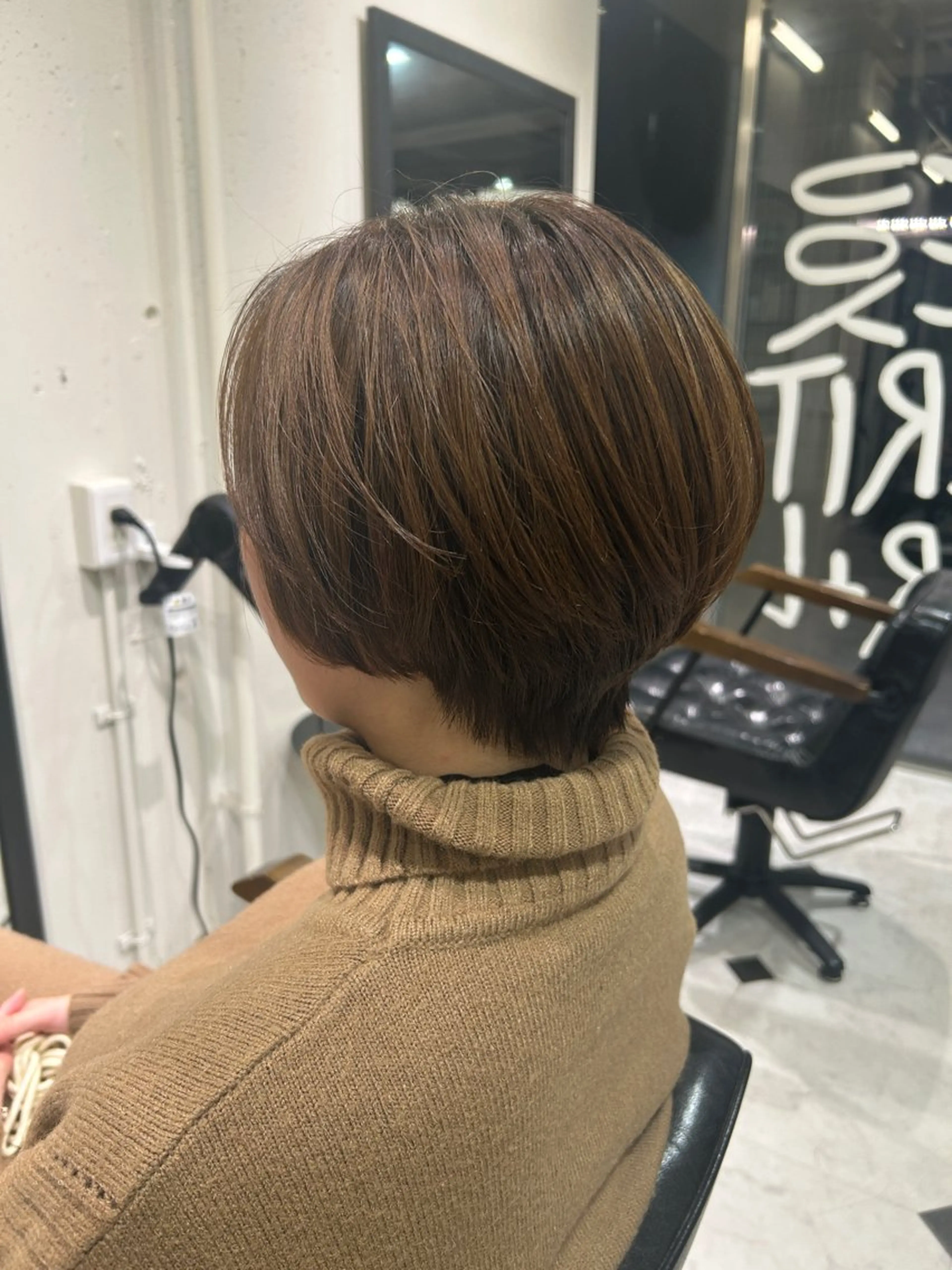 ショート 🌟デザインカラー 久保悠那のヘアスタイル