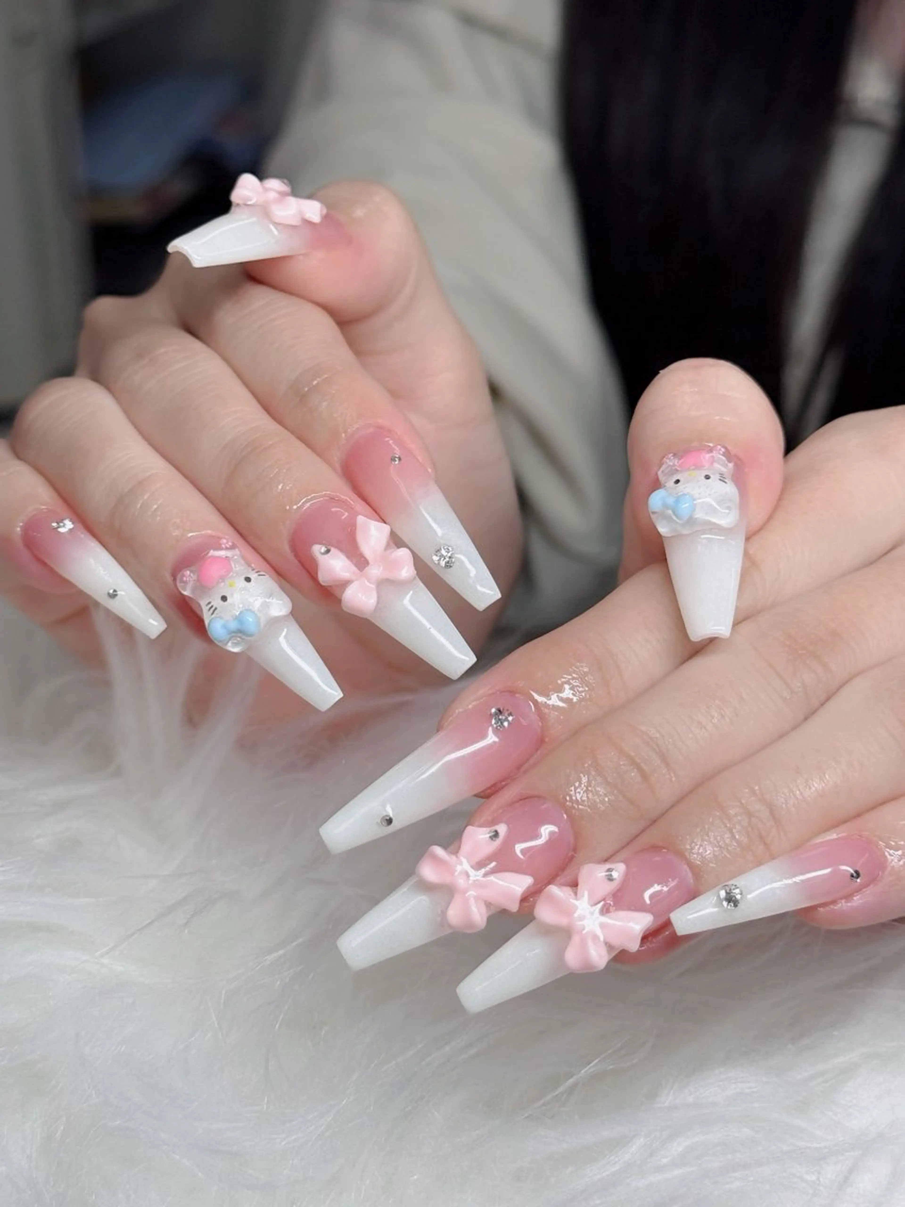 ネイル アートネイル 長さ出し 韓国ネイル マグネットネイル 持ち込み ハンドネイル Lenie Nail Salonのネイルデザイン