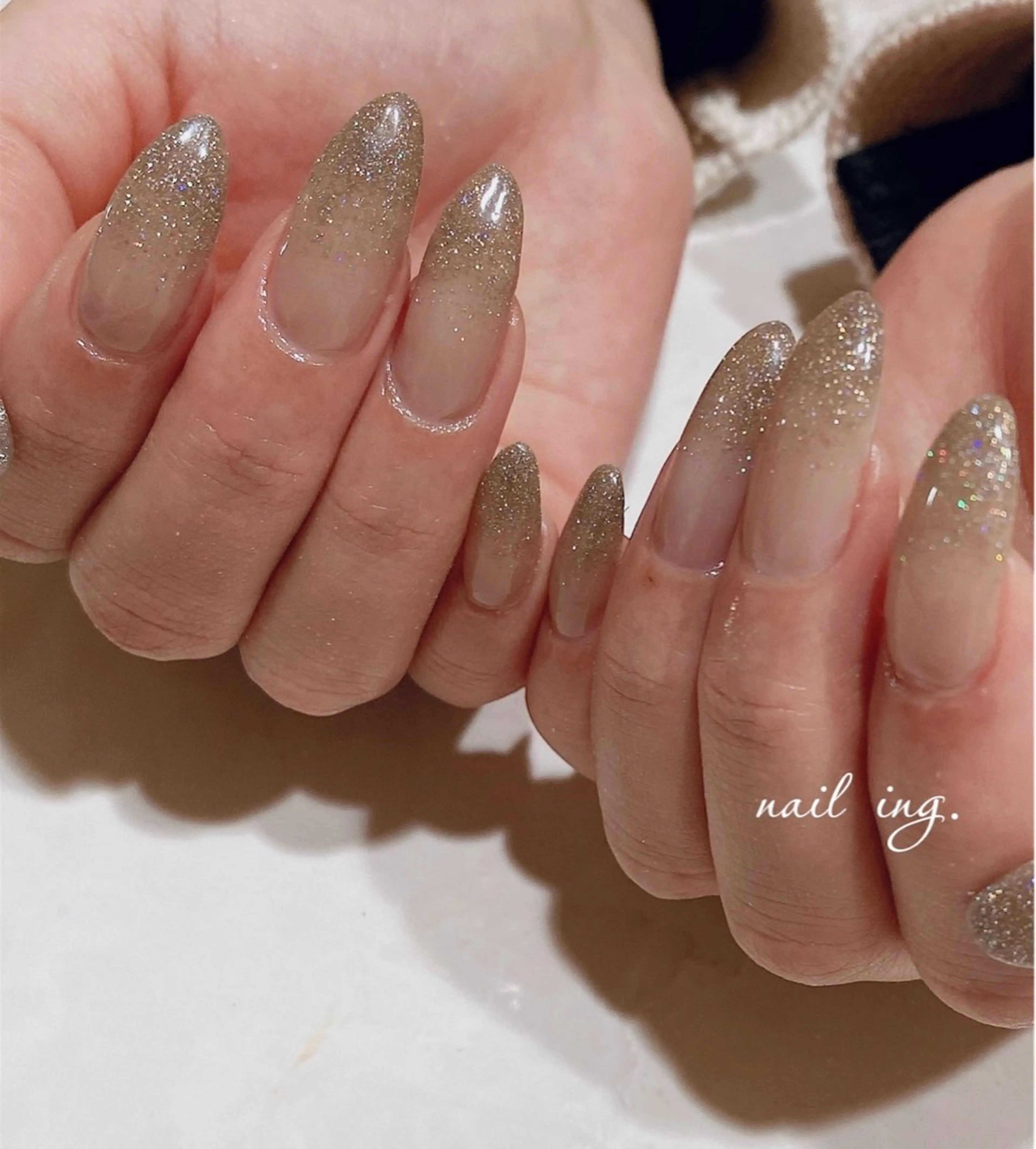 ネイル グラデーション ラメ(グリッター) ラメグラデーション ｉｎｇ .のネイルデザイン