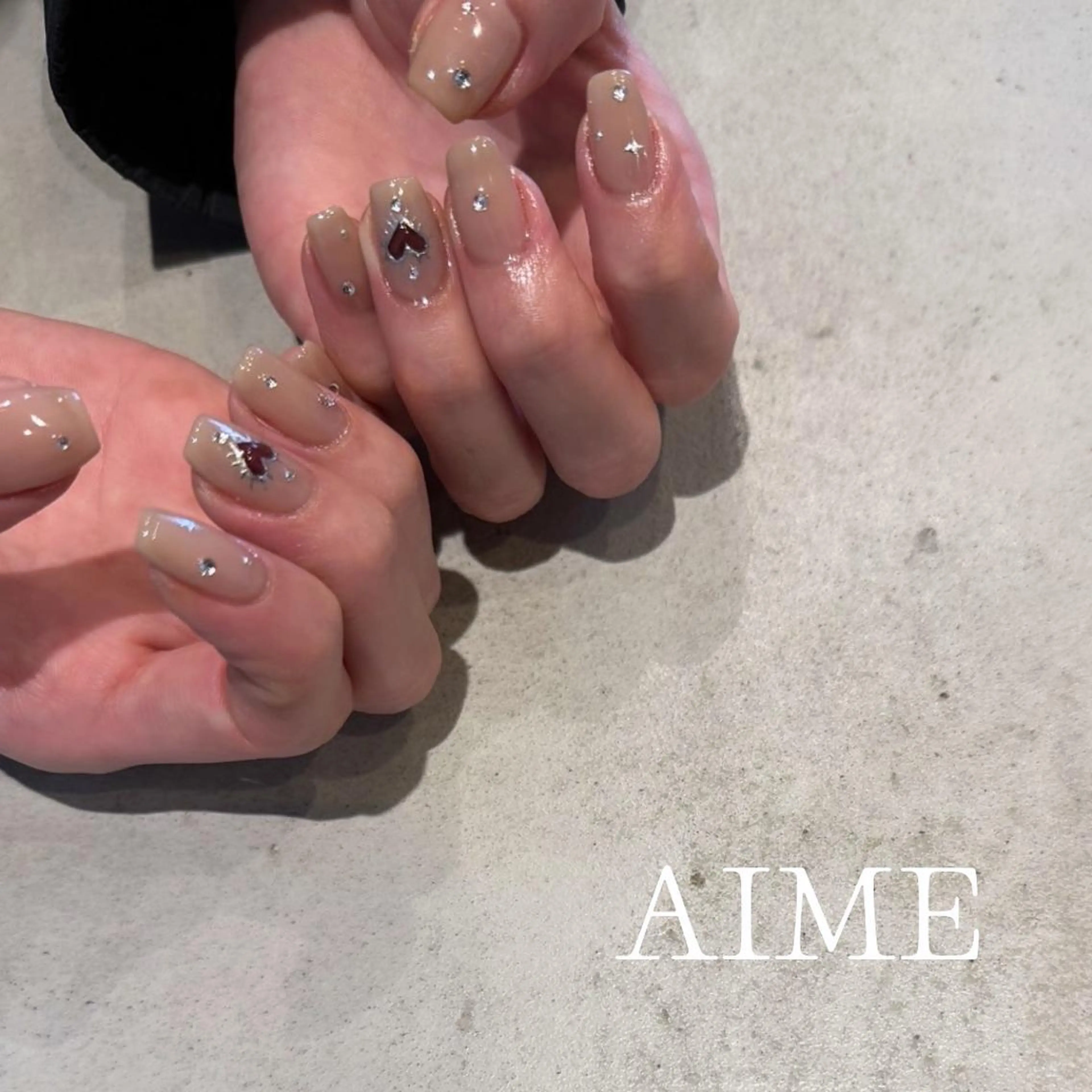 ネイル アートネイル ハンドネイル AIME （momo）のネイルデザイン