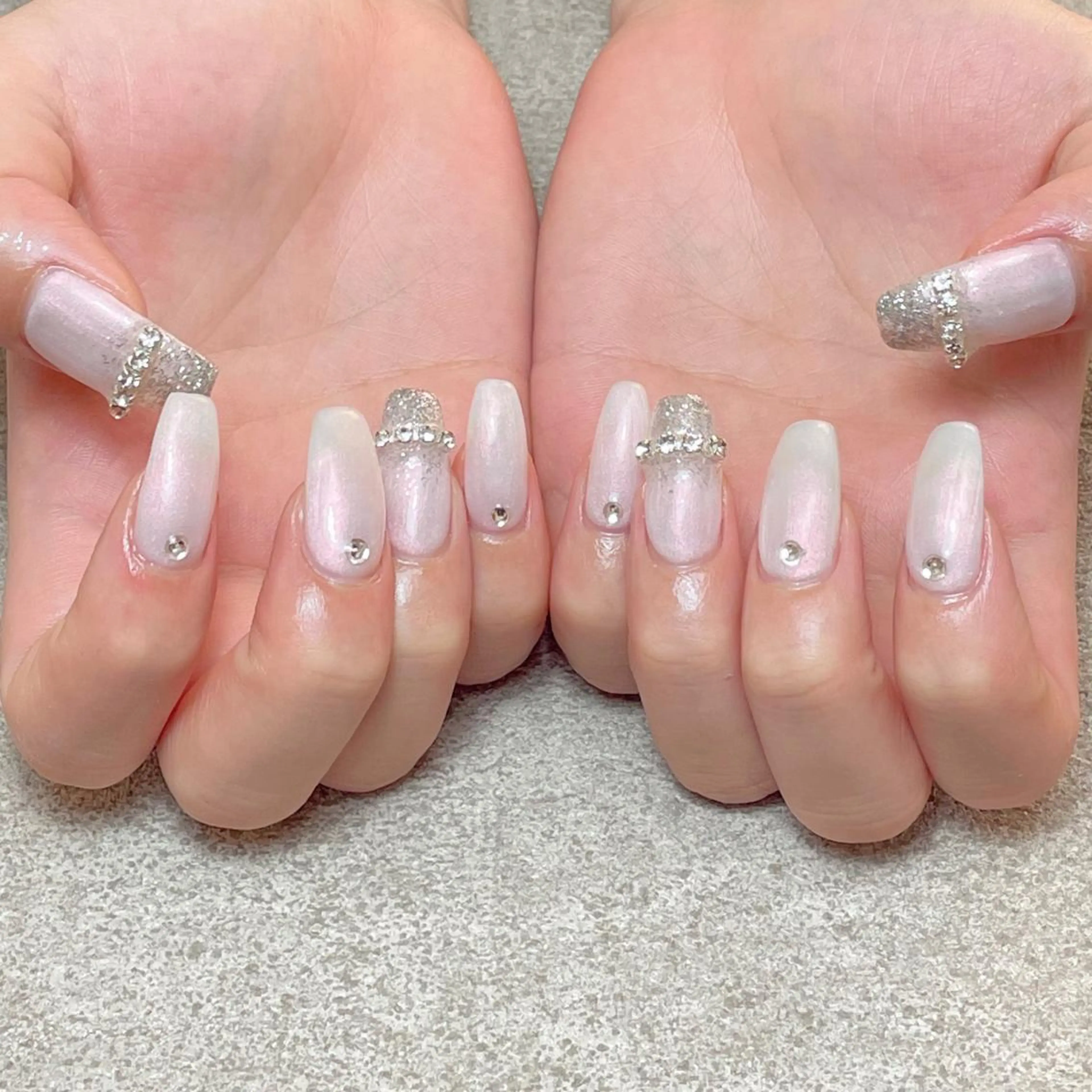 ネイル ラメ(グリッター) ハンドネイル nailroom DIASOMNIAのネイルデザイン
