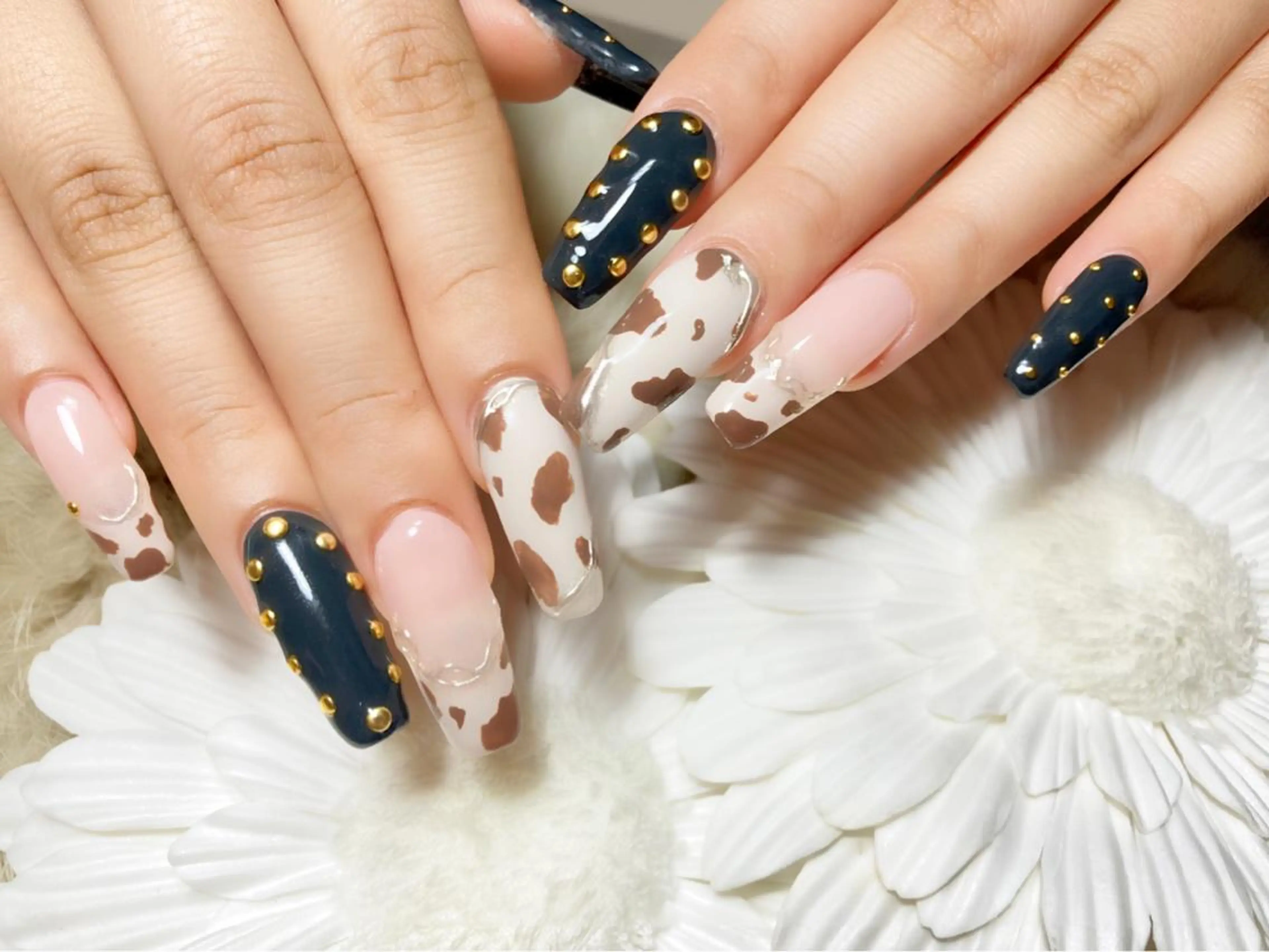 ネイル Yakko pas á pasのネイルデザイン