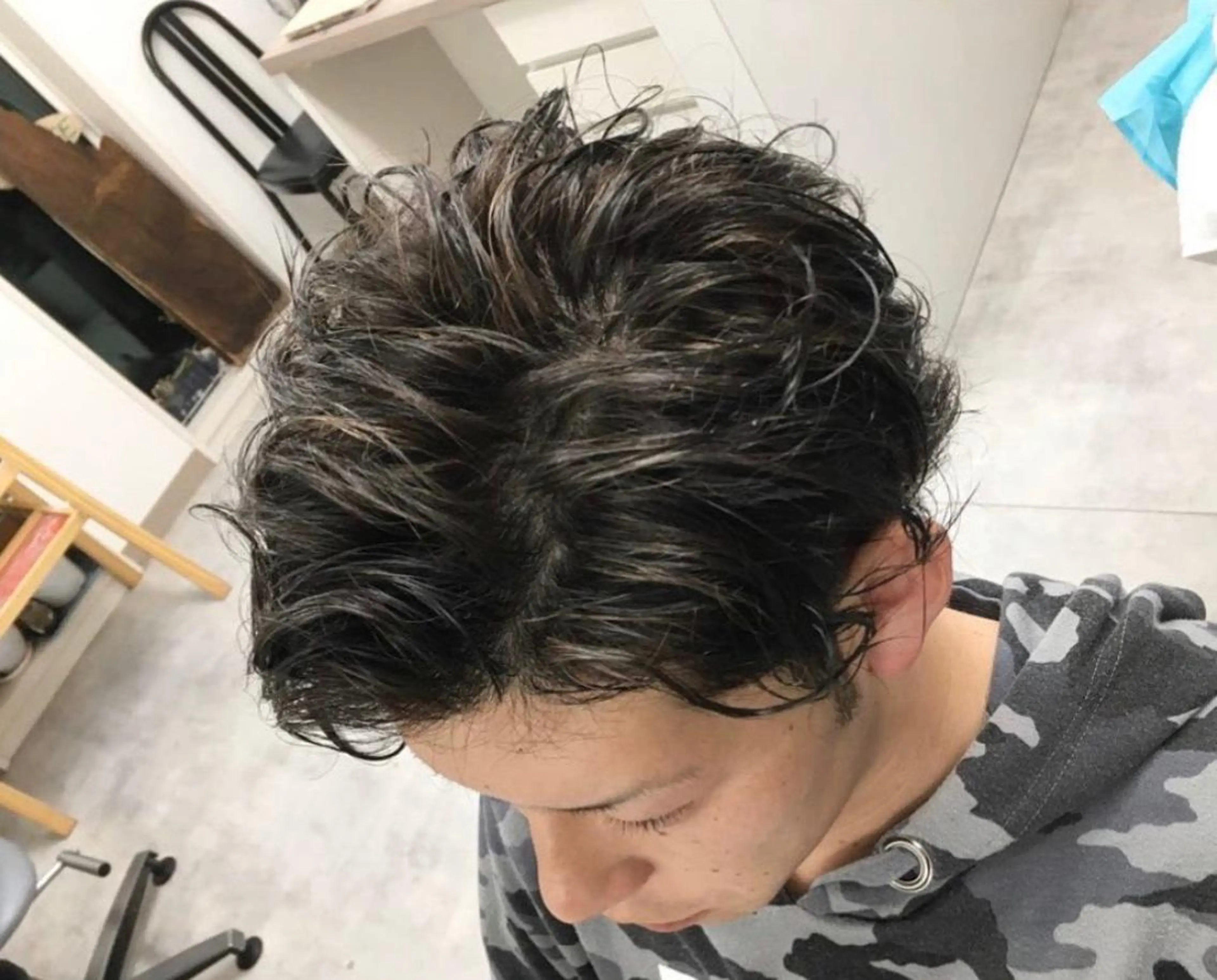 ミディアム メンズ 全席個室　暖色カラー Zina松園優香🌸のヘアスタイル