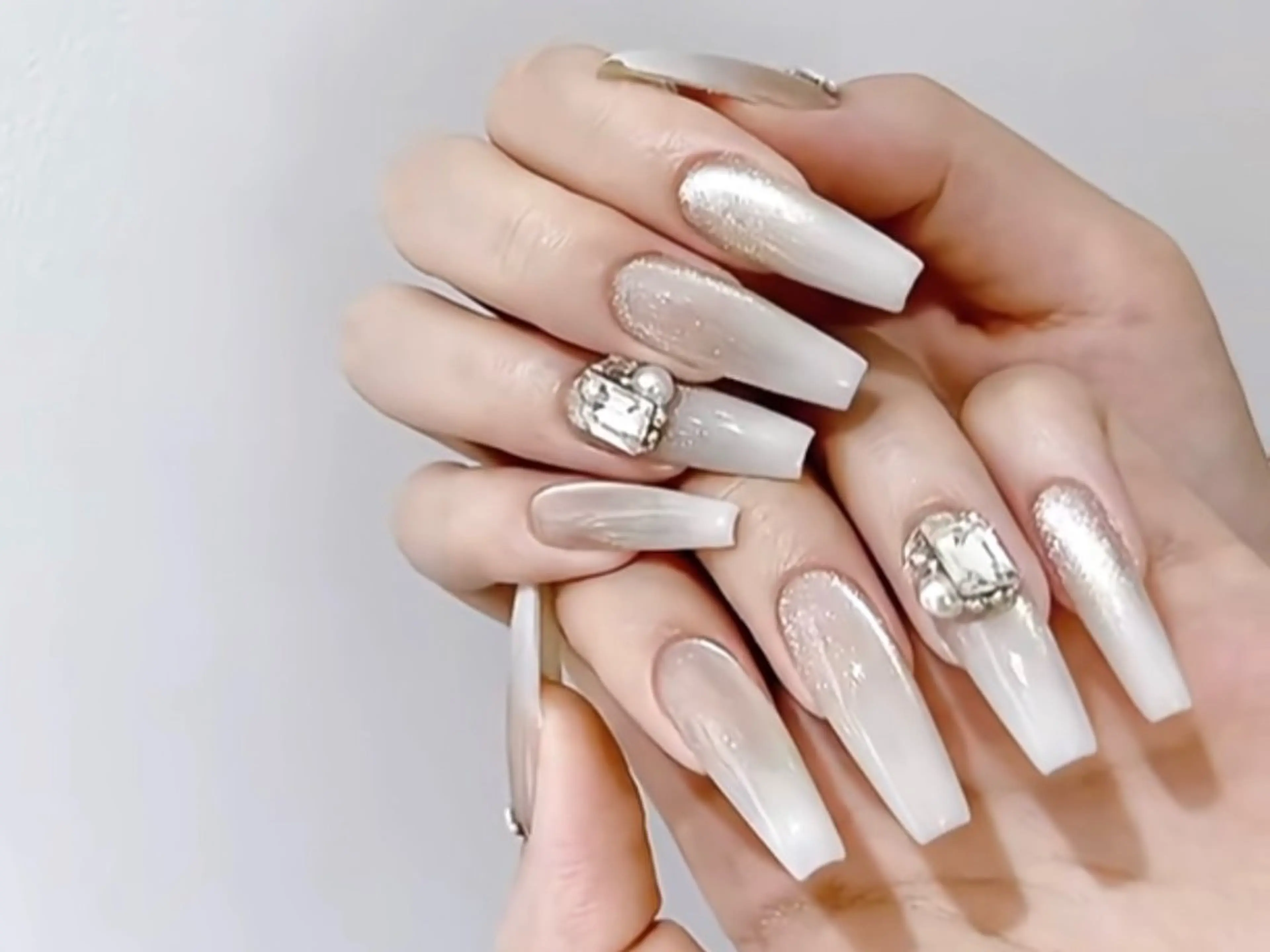 ネイル ハンドネイル ハンドケア nail salon pause✨のネイルデザイン