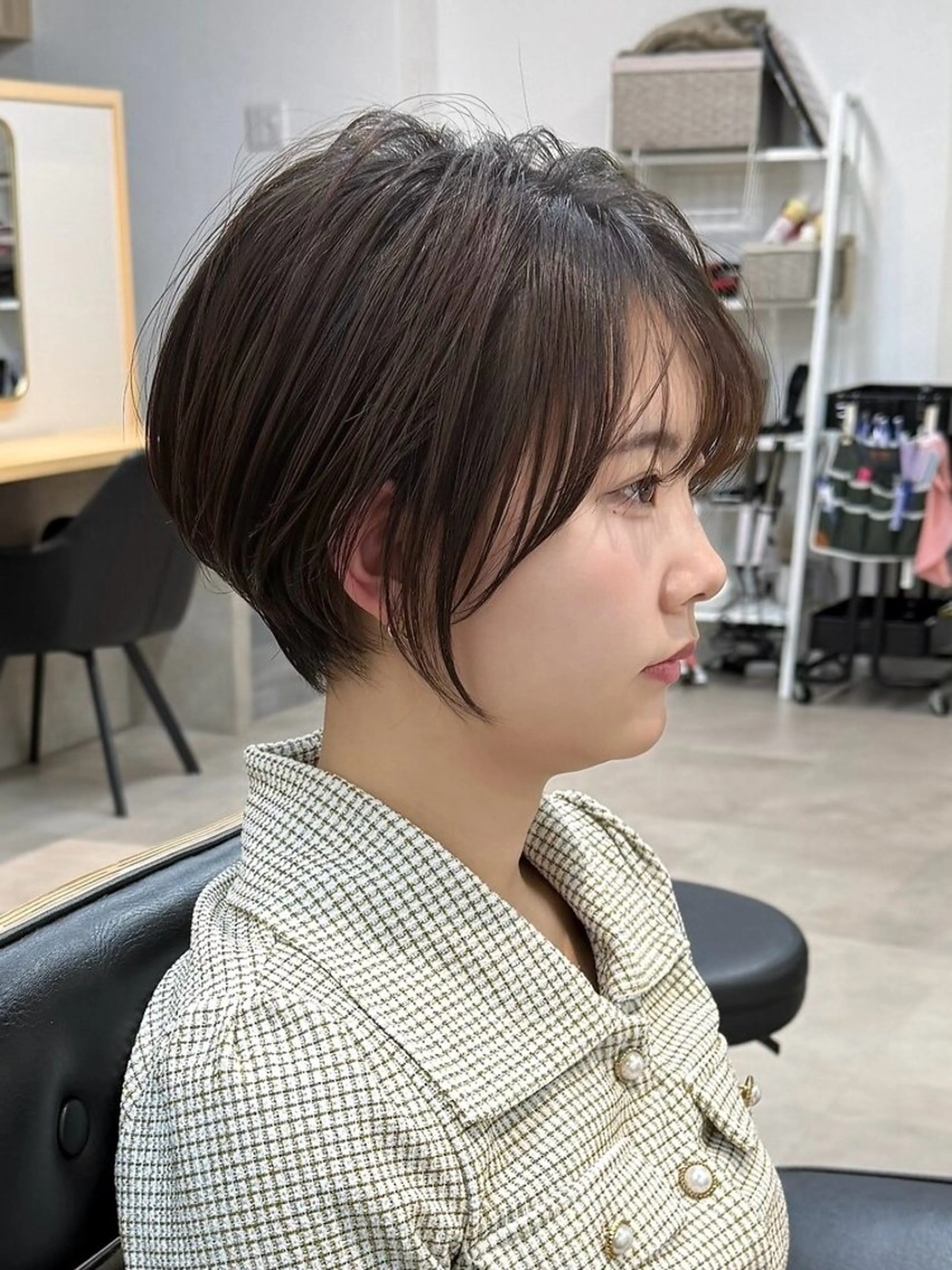 ショート カラー ショートヘア 艶カラー/レイヤー/ ハイトーン/まなみのヘアスタイル