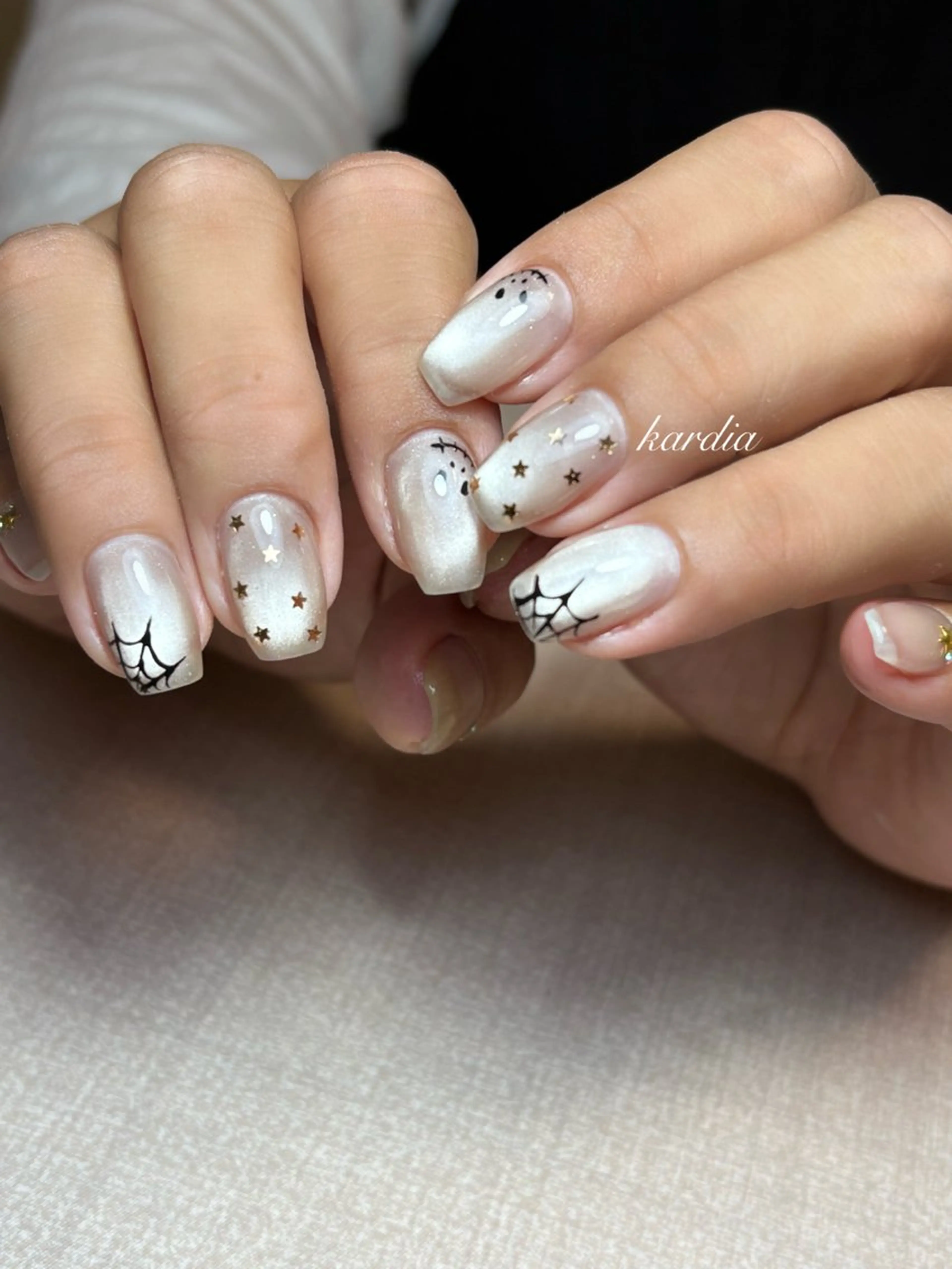 ネイル ハンドネイル καρδιά -ｶﾙﾃﾞｨｱ-のネイルデザイン