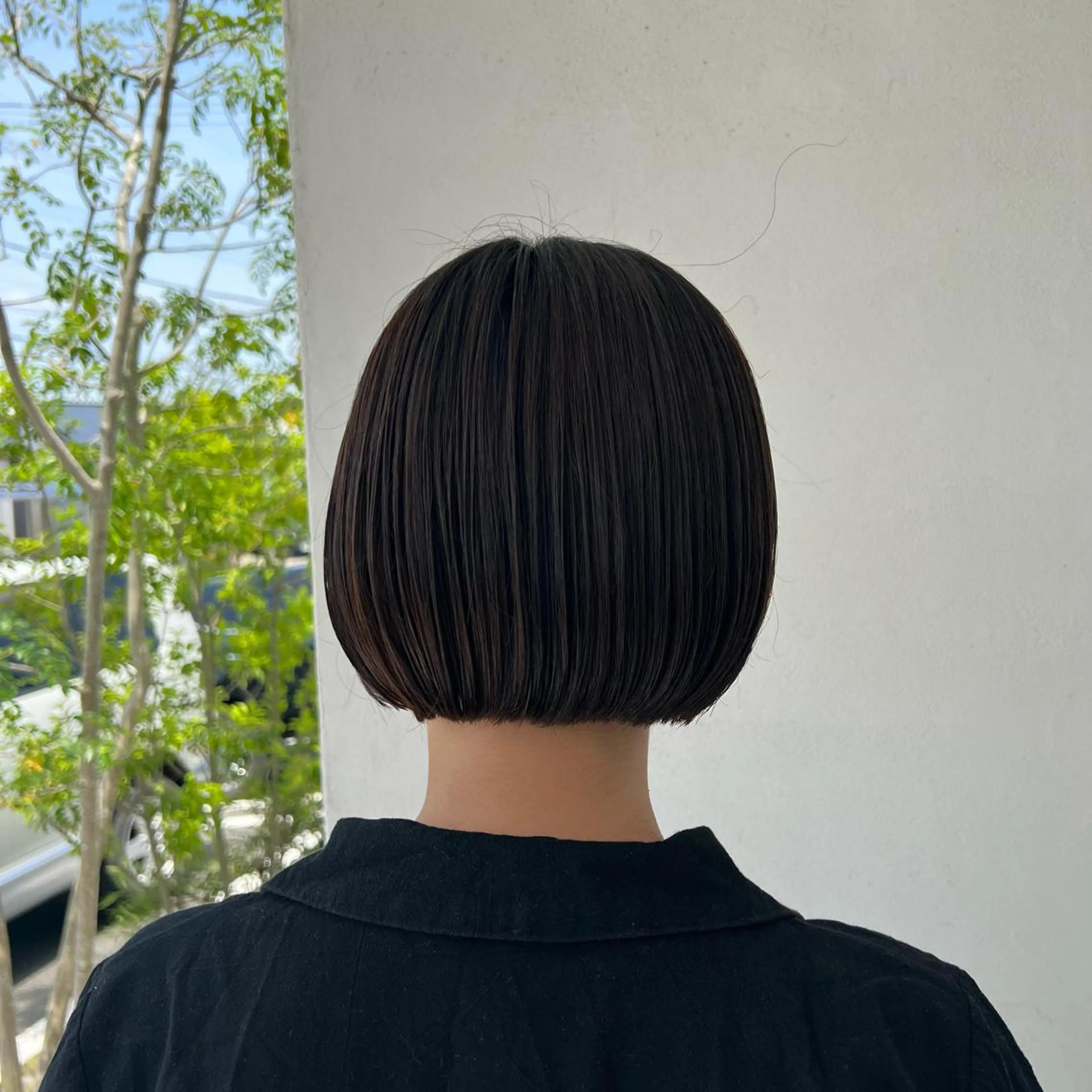 ショート ボブ カット 切りっぱなしボブ 👩🏼ミニボブのヘアスタイル