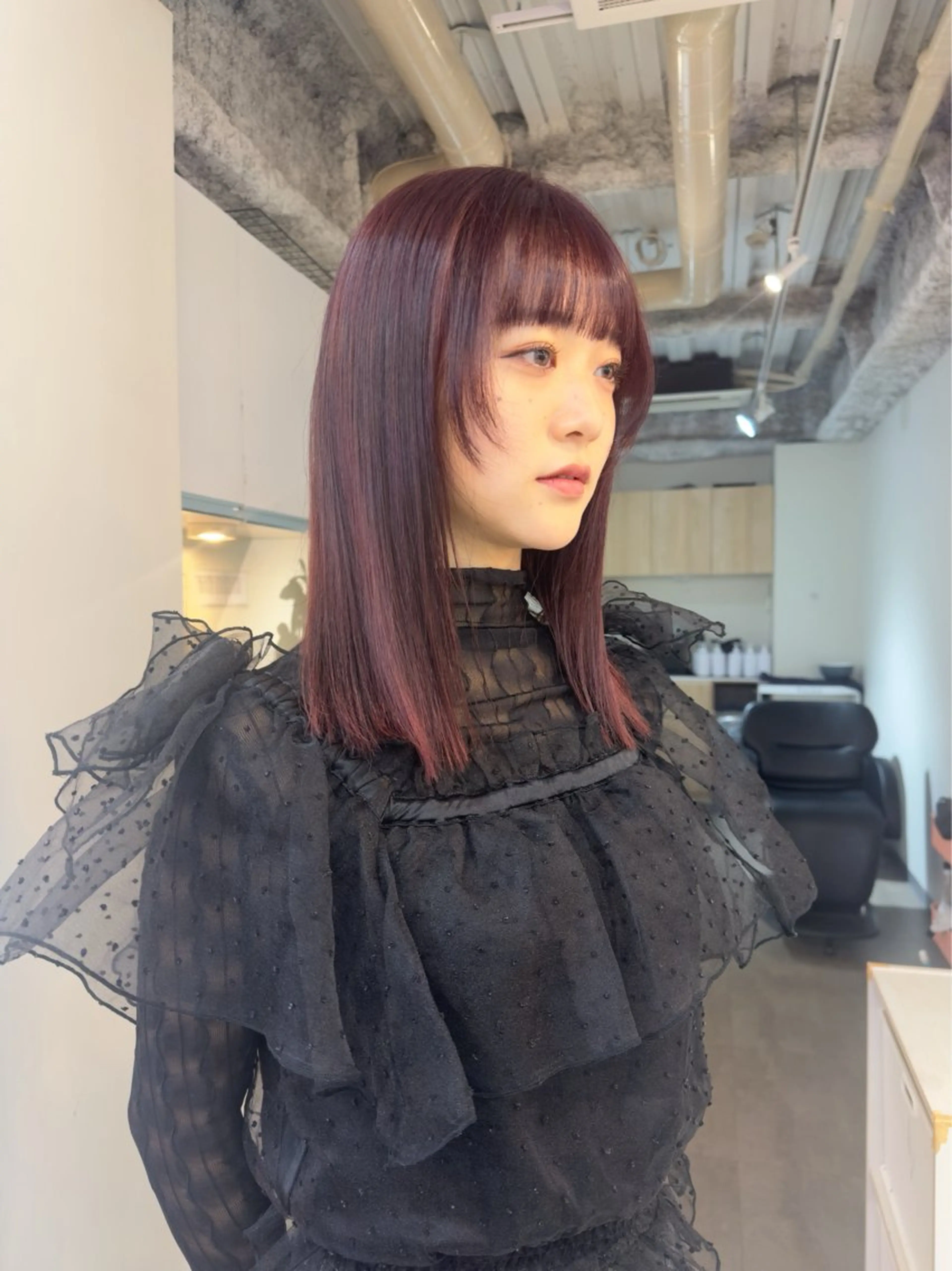 セミロング カラー ブリーチ ダブルカラー ブリーチなしカラー レイヤー/顔周り /いいぬまみかのヘアスタイル