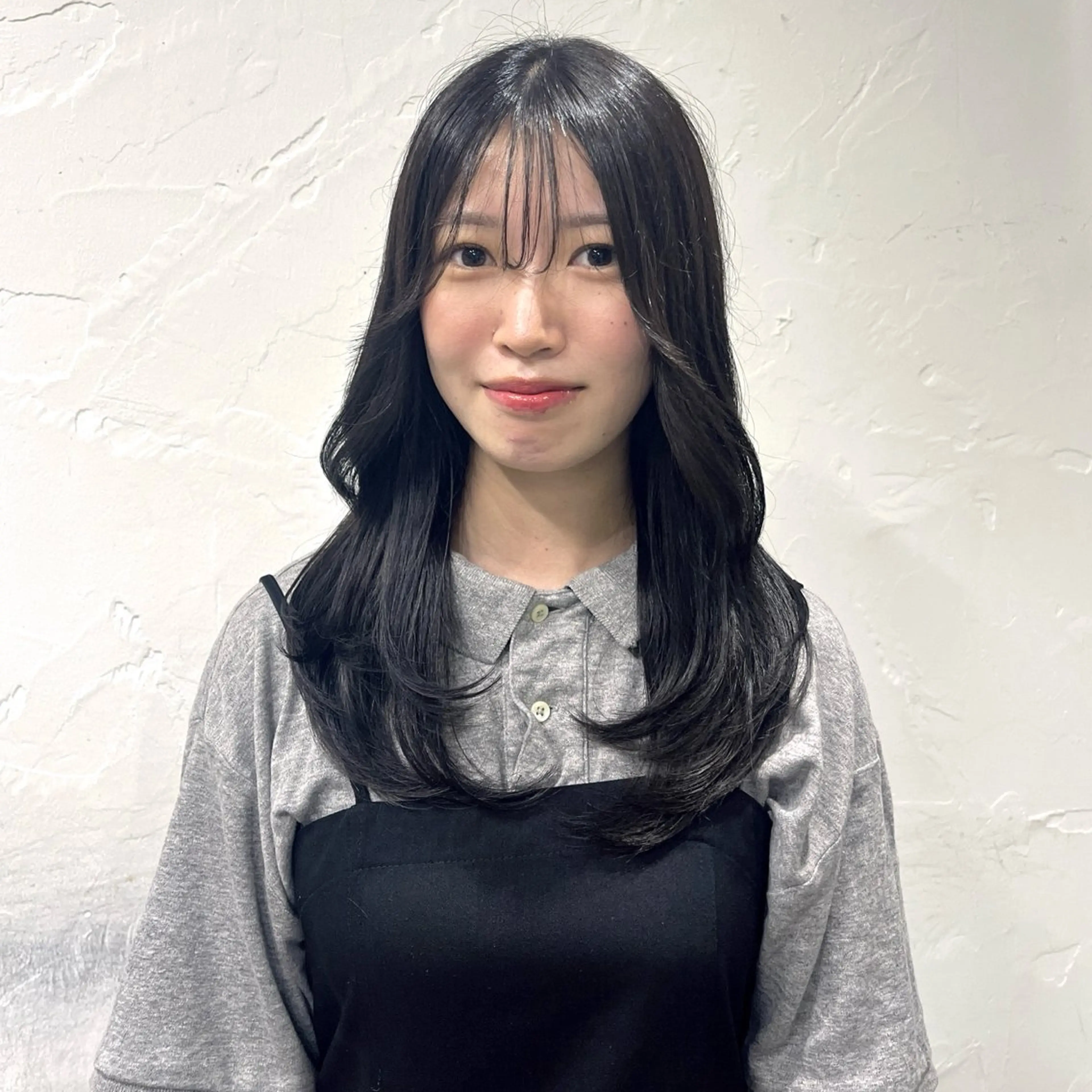 セミロング 無料カットモデル ユナのヘアスタイル