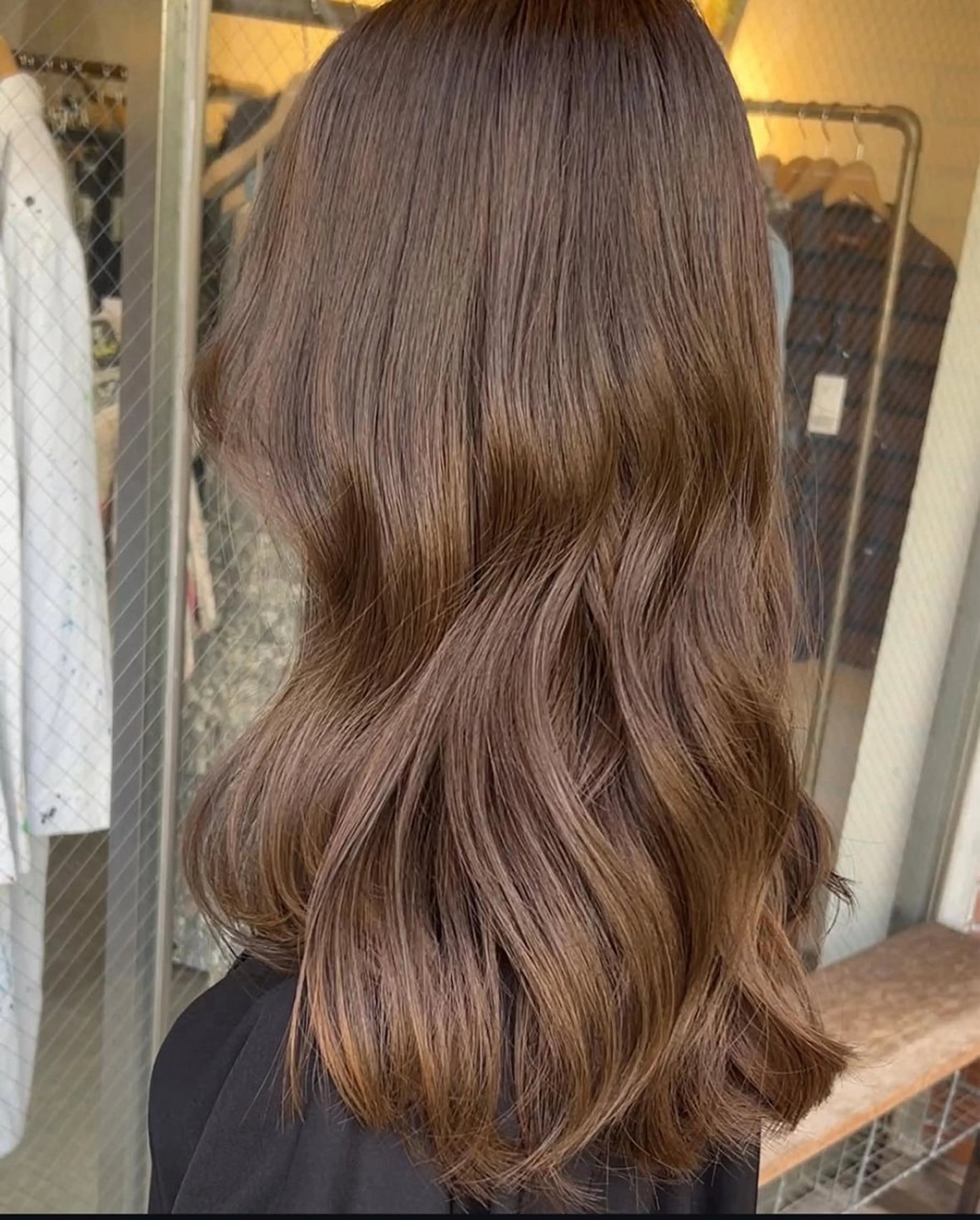 ミディアム カット ヘアカラー トリートメント VLOW nex the salon所属・韓国風/髪質改善/ ナガヤアキラのヘアスタイル