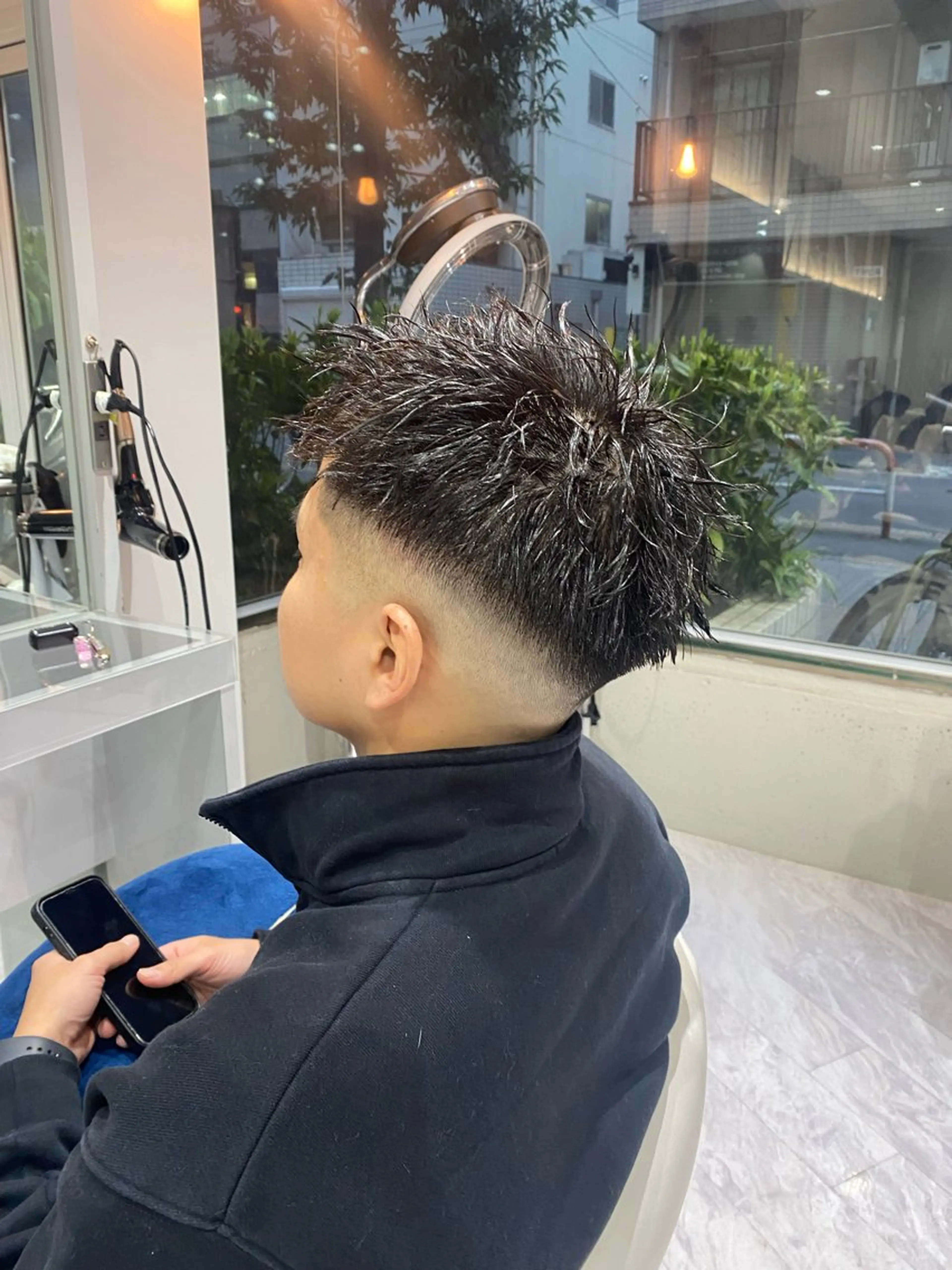 ショート パーマ メンズ フェードカット メンズパーマ スキンフェード メンズツイストパーマ ツイストパーマ カット パーマ Riganuts池袋 Hayato✂︎のヘアスタイル