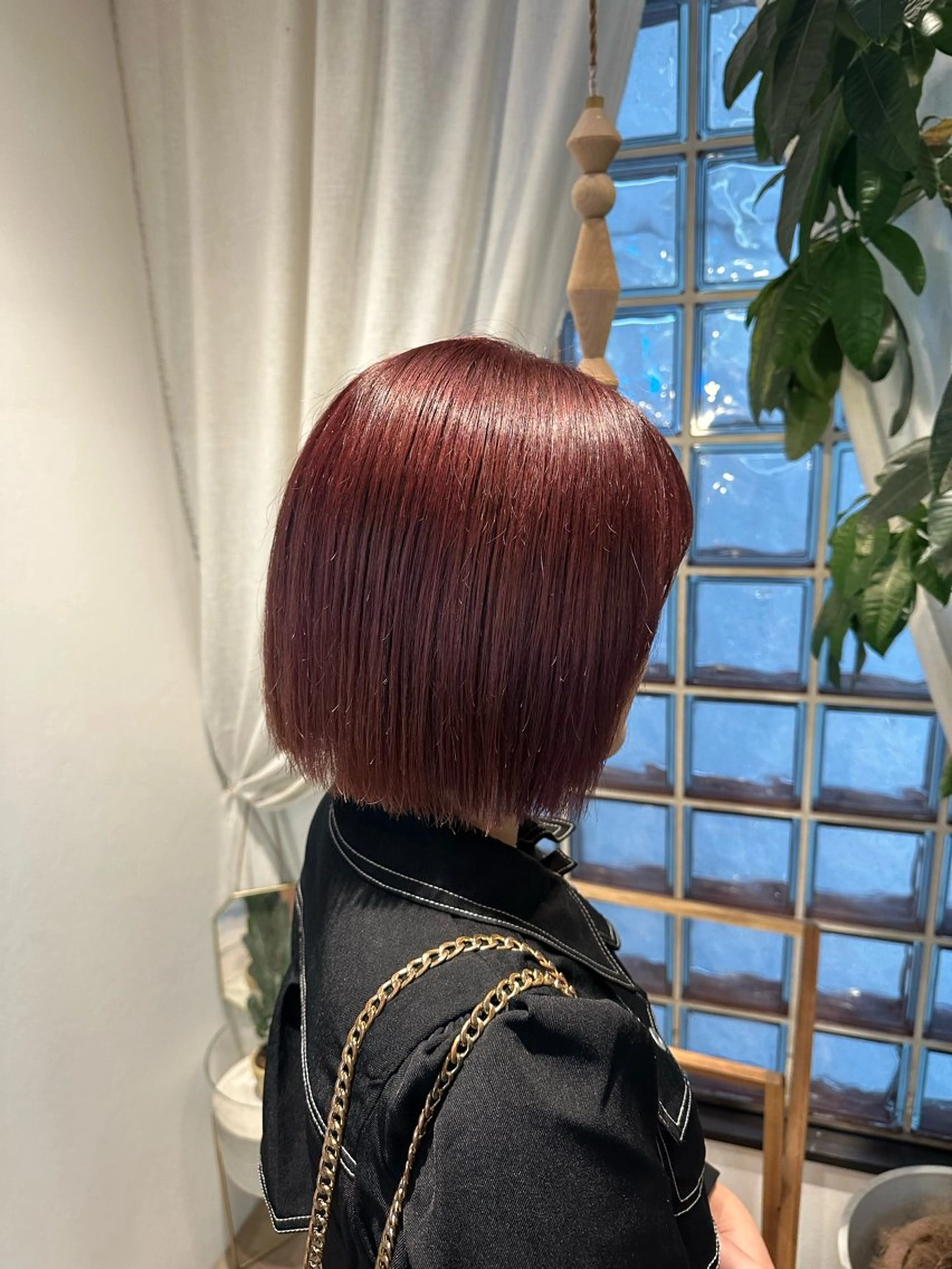 ミディアム カラー ピンクカラー レッドカラー ボブ カット ヘアカラー トリートメント 縮毛矯正/髪質改善 /ボブ/ともきのヘアスタイル