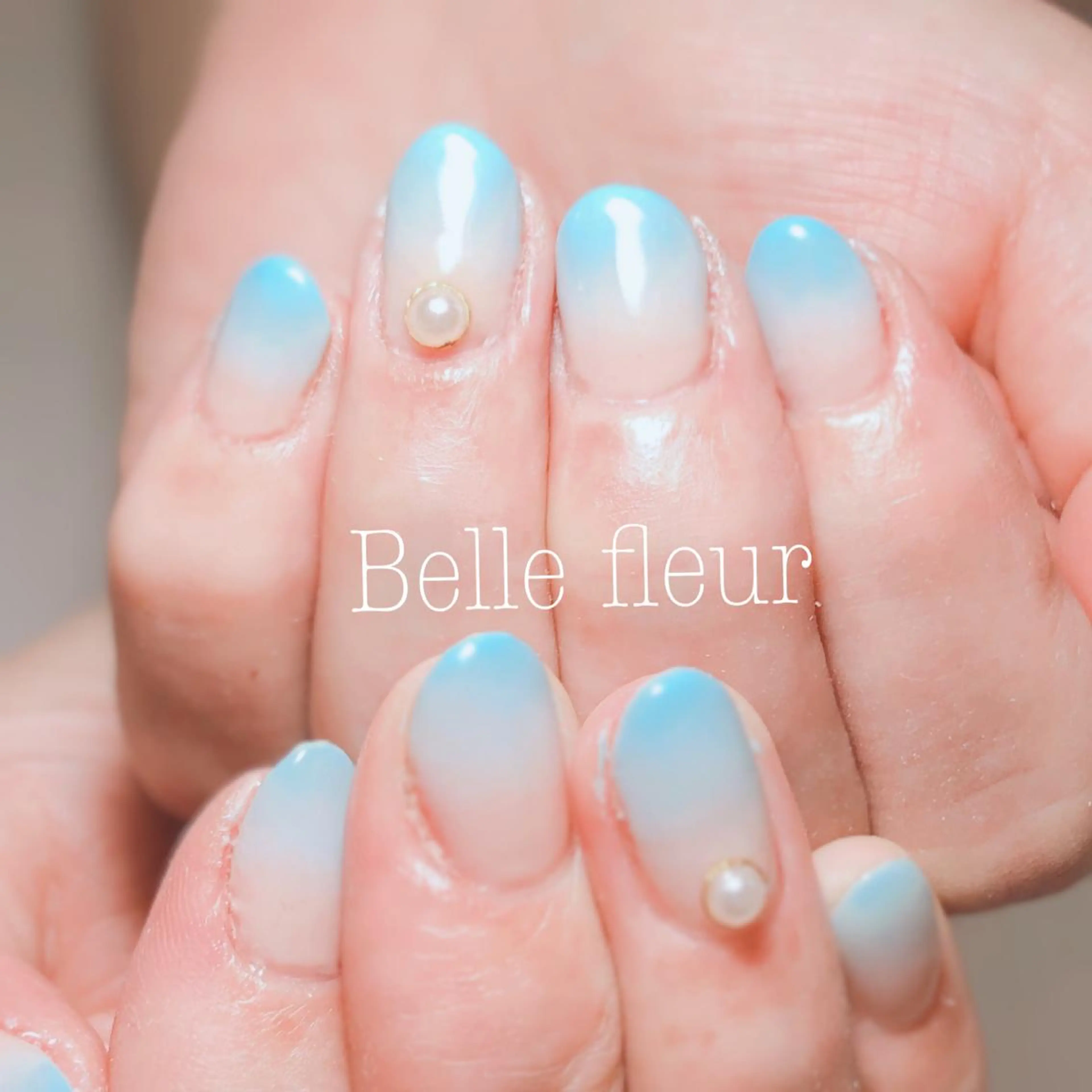 ミディアム ネイル Belle fleurのネイルデザイン