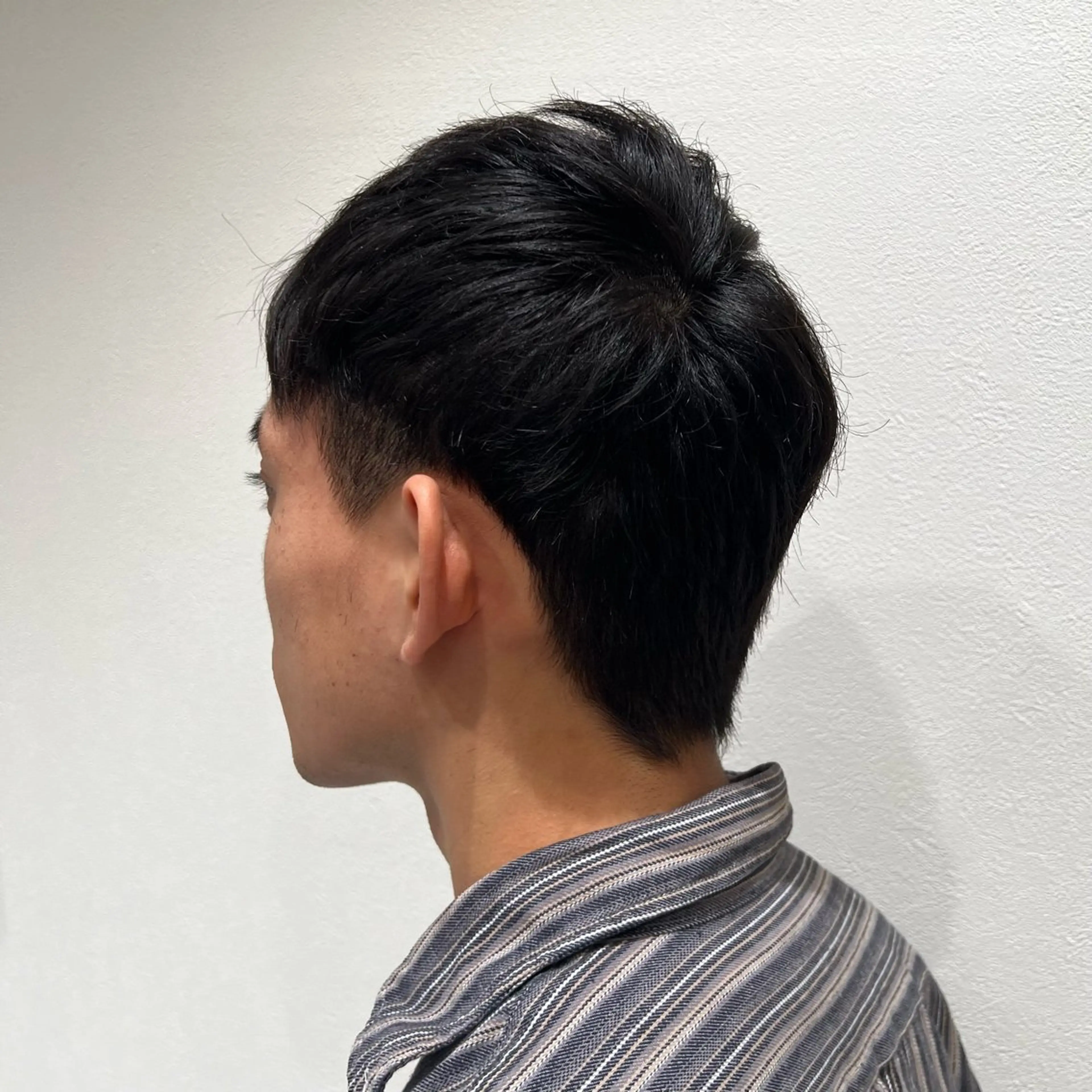 メンズ ブリーチ/艶カラー/ Chinatsuのヘアスタイル