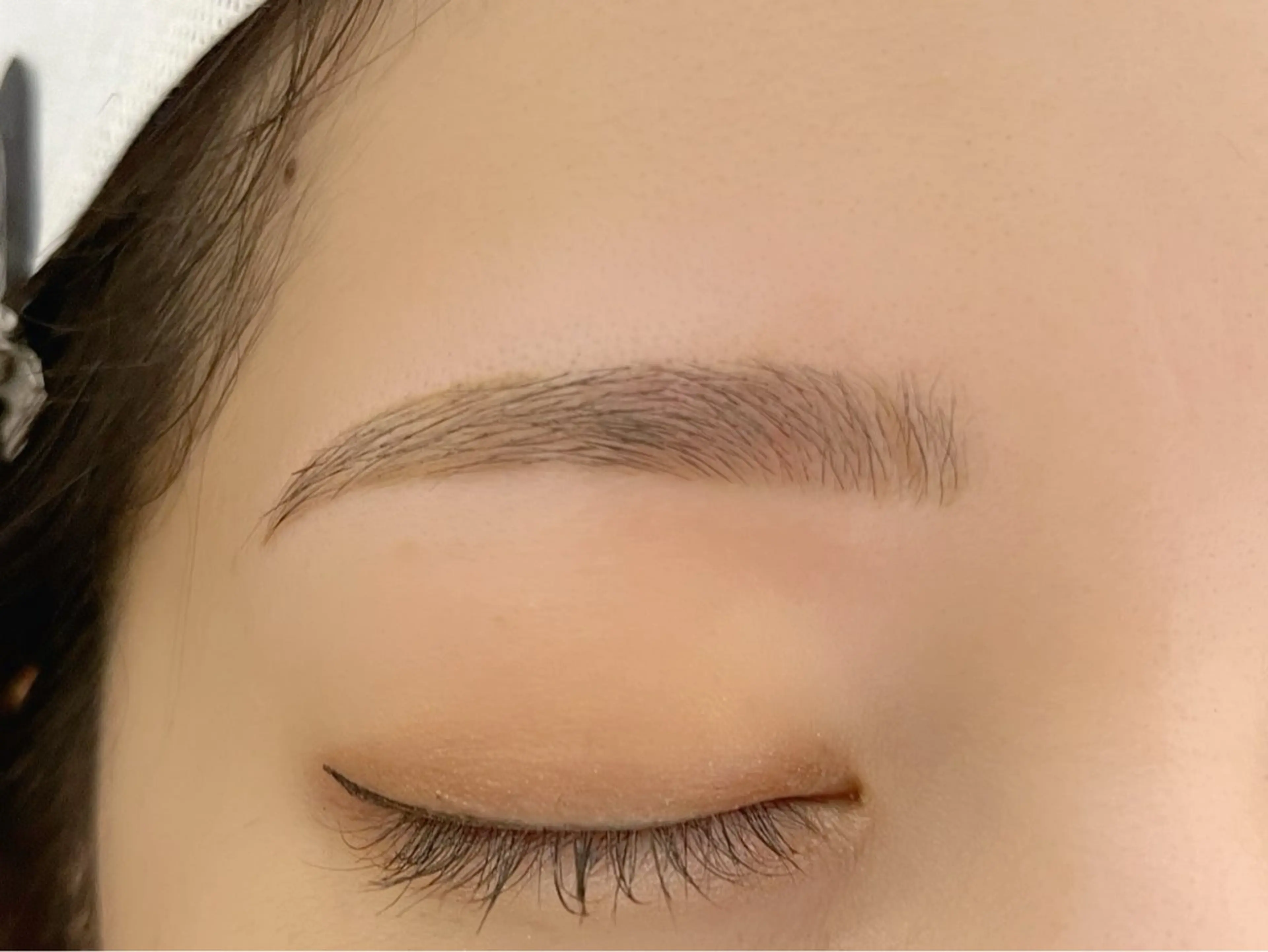 アイブロウ ワックス脱毛 眉カット OCTAVE天神店所属・オクターブ天神店 イサヤマのマツエク・マツパデザイン