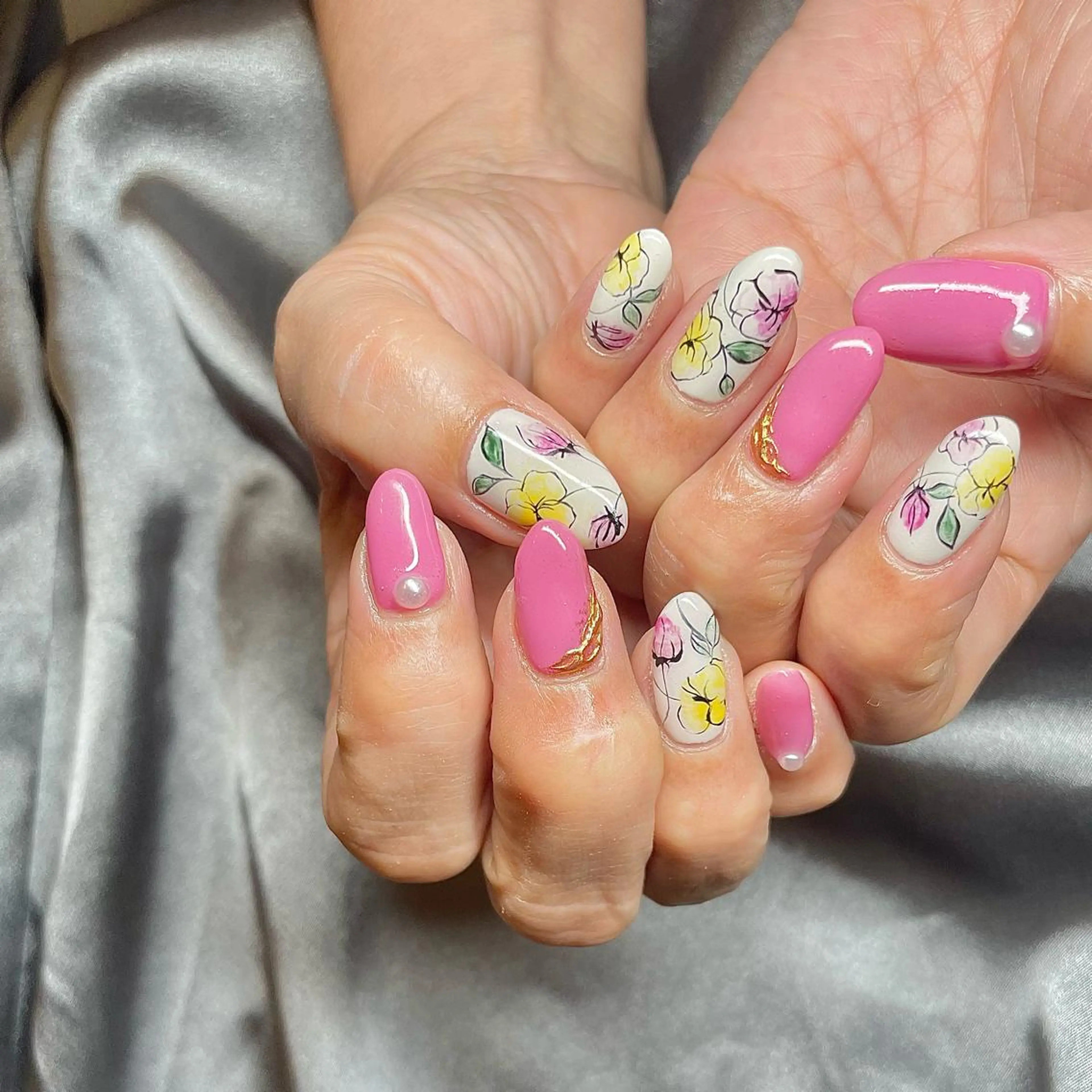 セミロング カラー パーマ ヘアアレンジ メンズ キッズ ネイル マツエク・マツパ アイブロウ フラワーネイル nail&eye Aoのマツエク・マツパデザイン