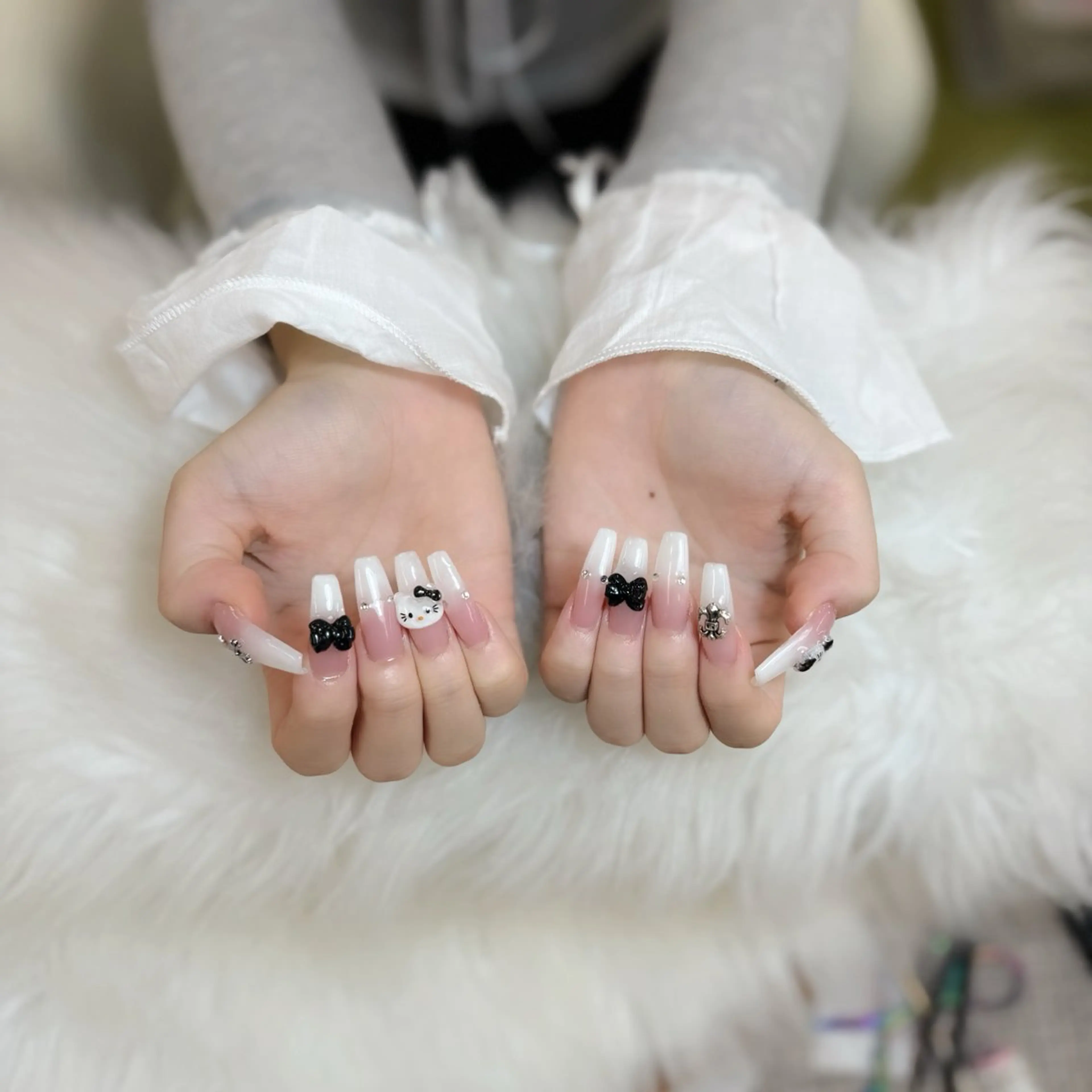 ネイル アートネイル フレンチネイル ジェルネイル 韓国ネイル マグネットネイル Lenie Shinokuboのネイルデザイン