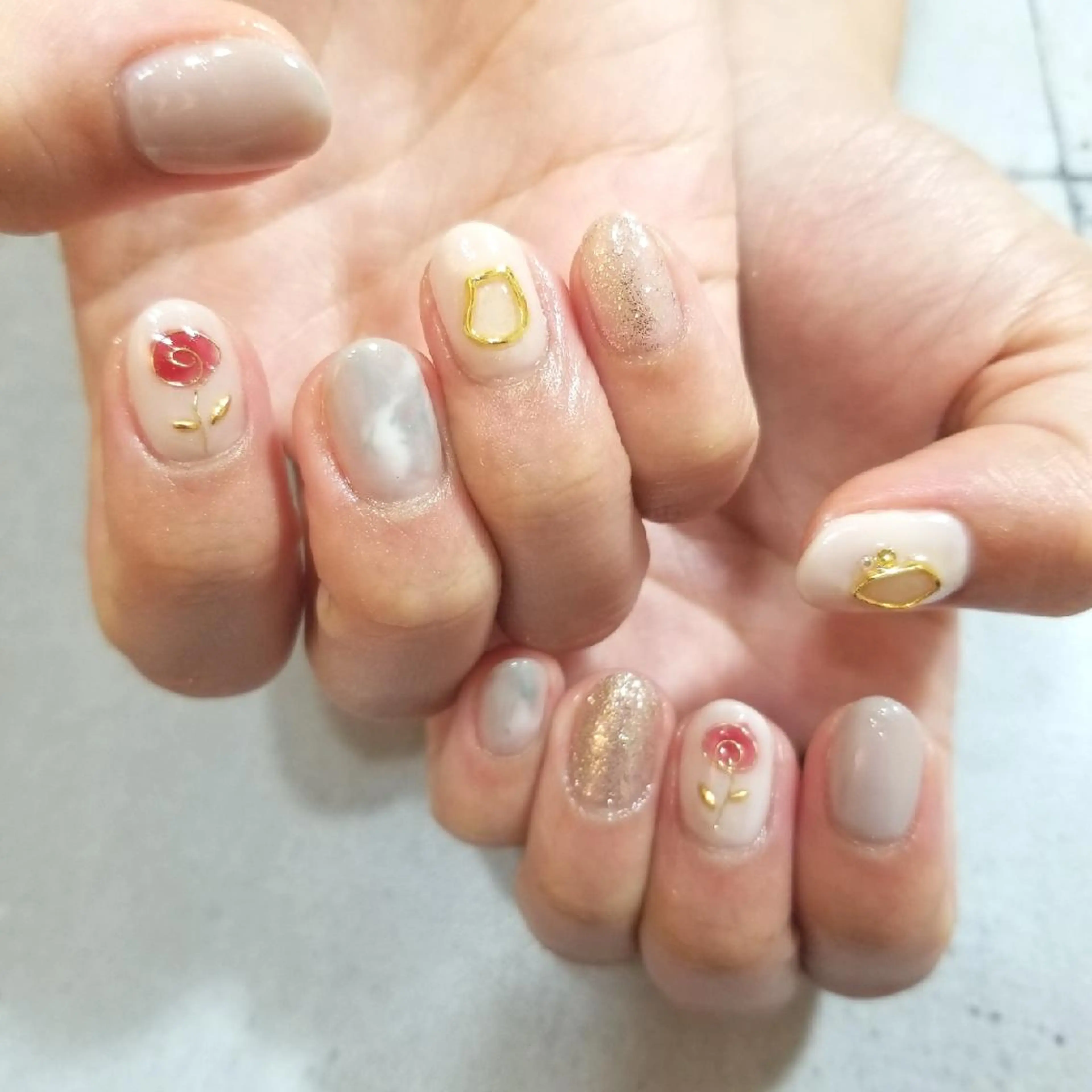 ネイル nailatelier nijiiro.所属・nijiiro🌈 サトウのネイルデザイン